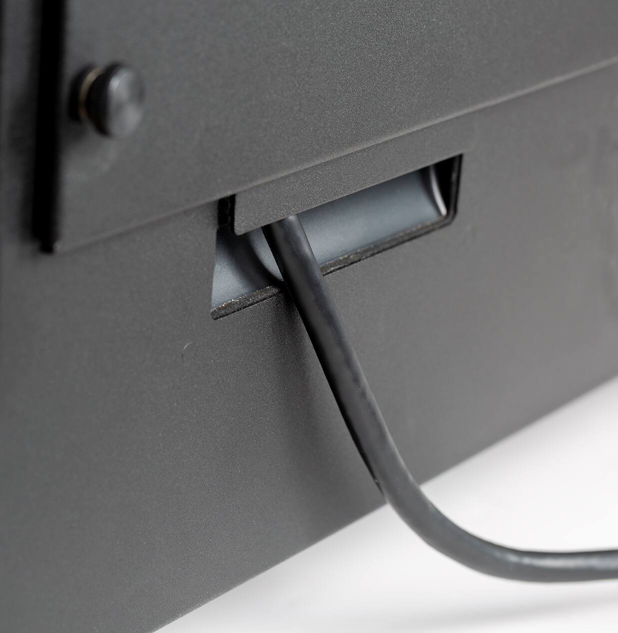 Alt View 18. SunBriteTV - Pro 2 Series 55 inch 4K UHD Outdoor TV Full Sun (2022) - Black.