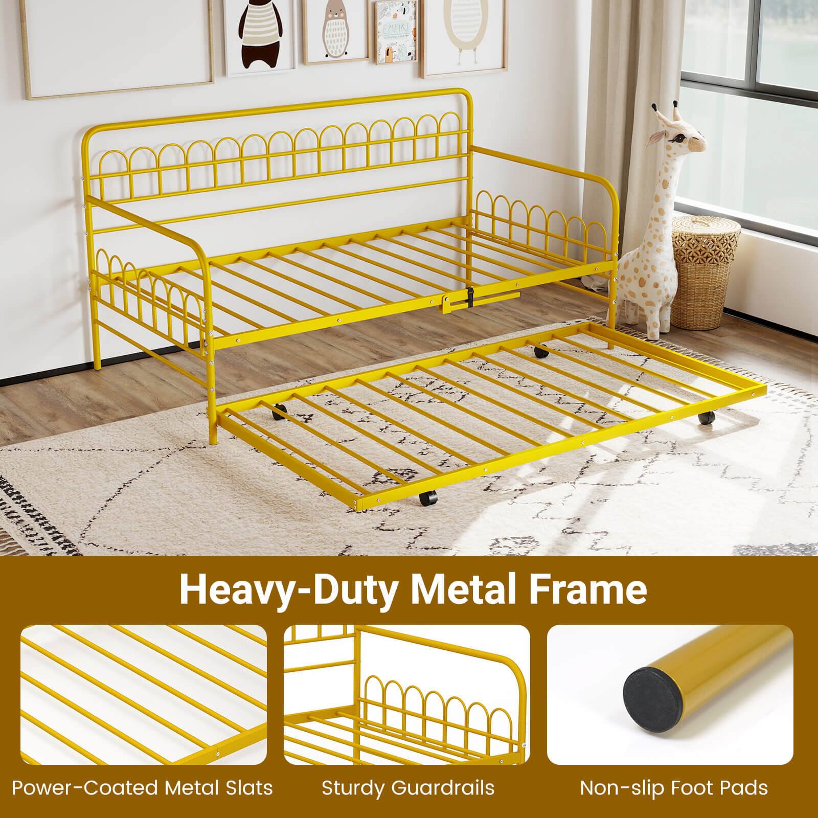 Heavy-Duty Metal Frame  
Power-Coated Metal Slats  
Sturdy Guardrails  
Non-slip Foot Pads
