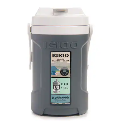 IGLOO COOLER
GLACIERE | HIELERA
0001S 100
2 QT 1/2 1.9 L GAL
#STAYCOOL
@igloocoolers
LATITUDE 1/2 GAL
I 4901593