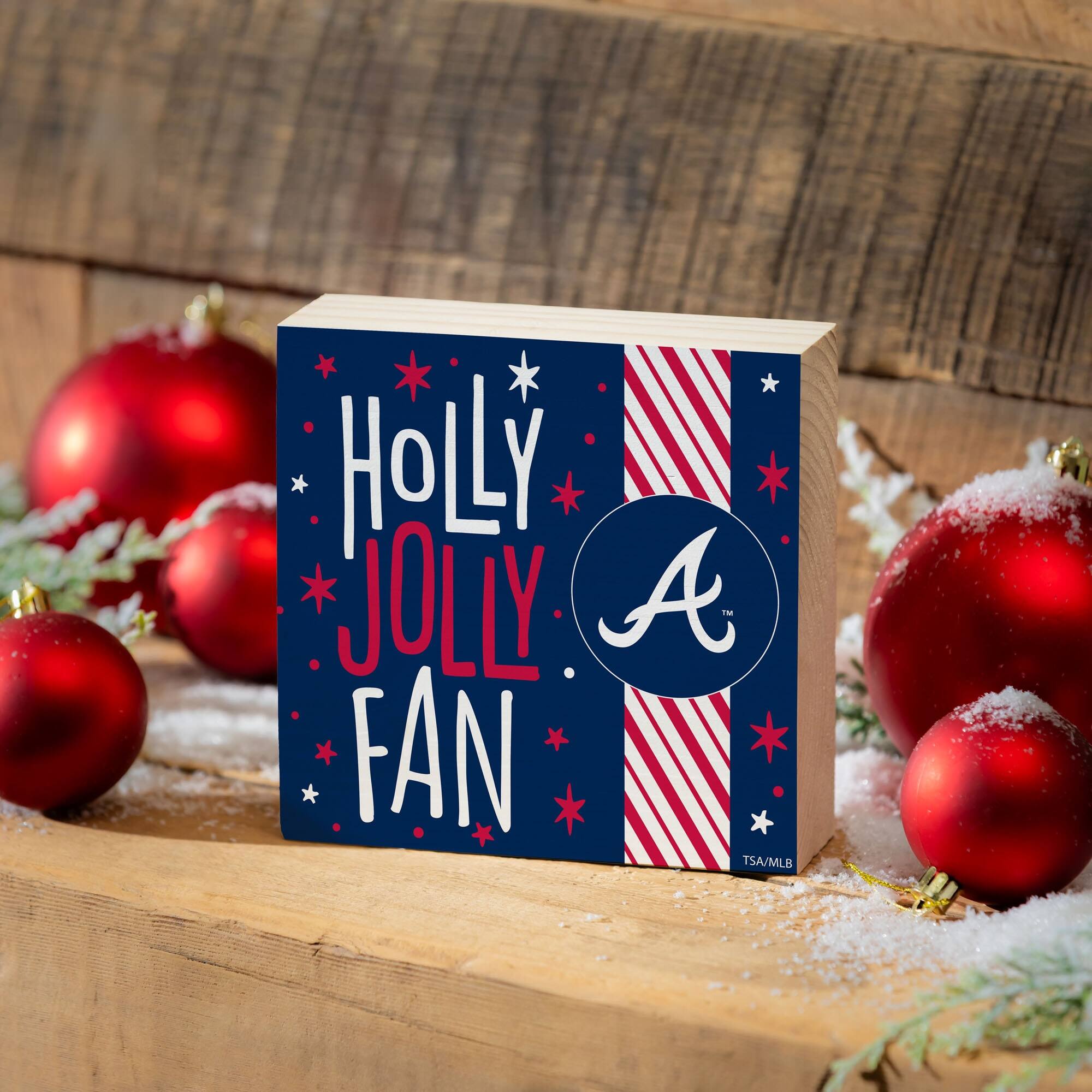 HOLLY JOLLY FAN  
A  
TSA/MLB