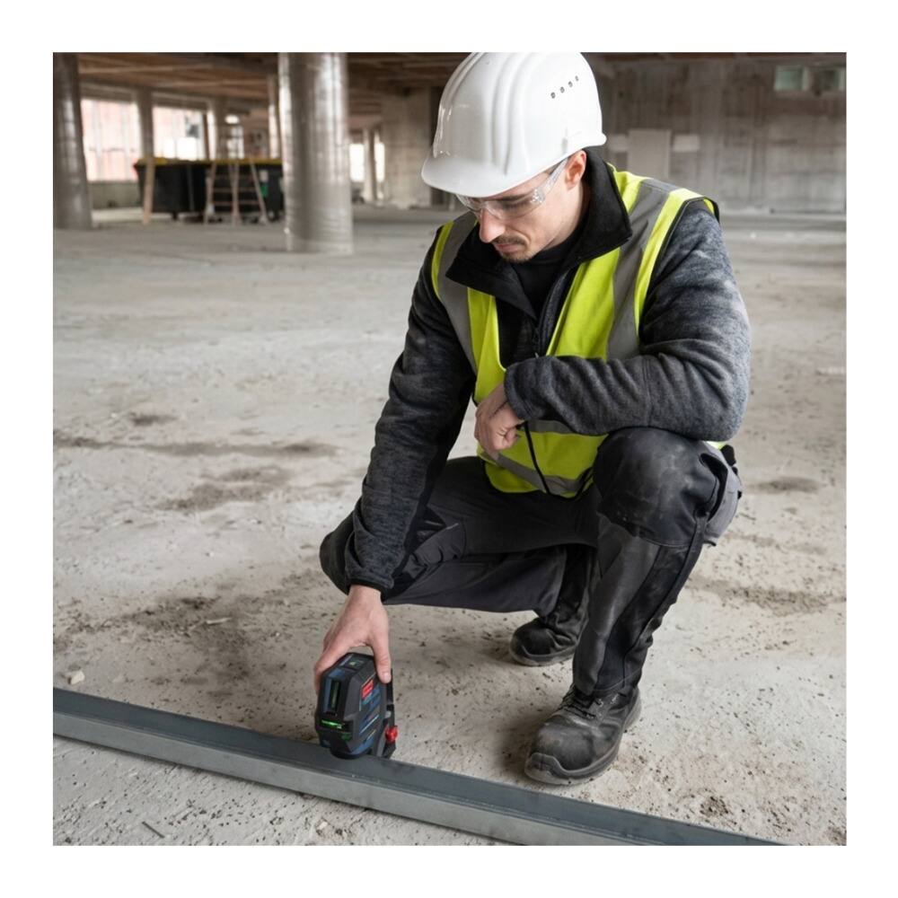 Back. Bosch - Bosch GCL165-42GL Green-Beam Self-Leveling Cross-Line Laser.
