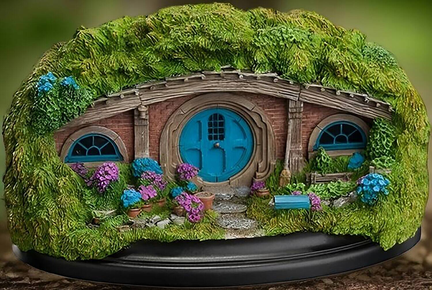 Alt View 1. Weta Workshop - WETA Workshop Polystone - 36 Bagshot Row Hobbit Hole (Blue Door)   - COLLECTIBLES - Multicolor.