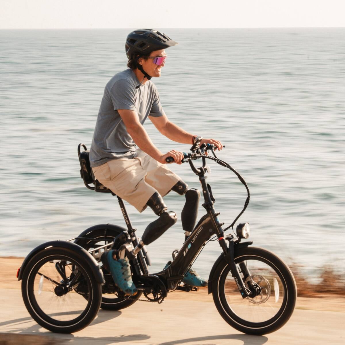 The text on the image is "LECTRIC".