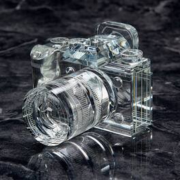 Fotodiox - Crystal Camera - 2/3 Sized Replica of Fujifilm X-T Camera w/ XF 18-55mm RLM OIS Lens; Paperweight, Bookends, Display