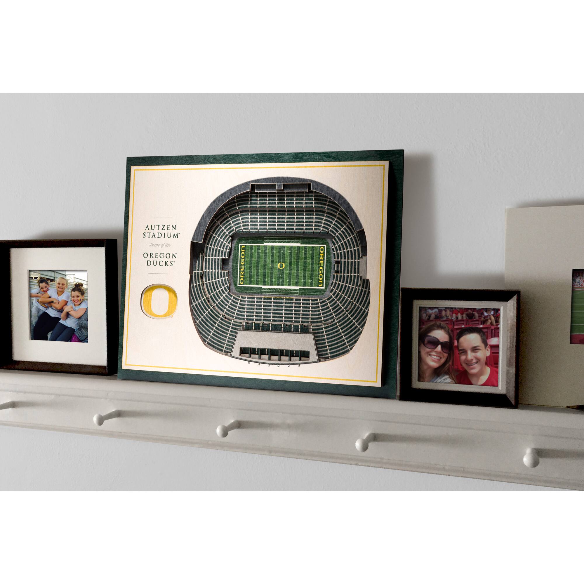 AUTZEN STADIUM  
Home of the  
OREGON DUCKS