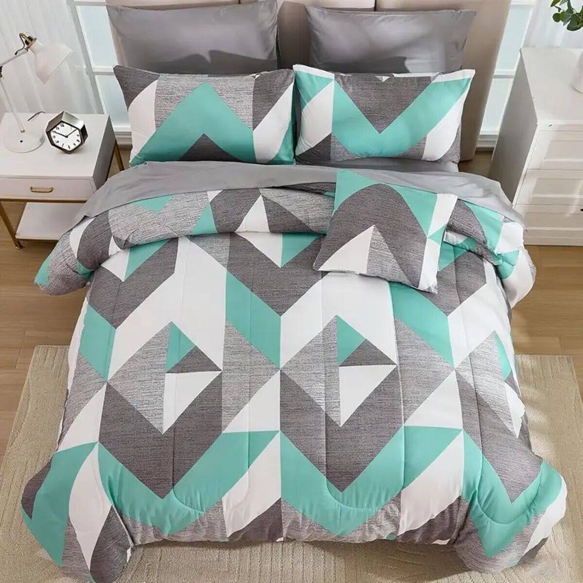 Back. Shatex - Gray queen 3 pieces comforter set with blue geometric patterns, a modern and refreshing style - blue.