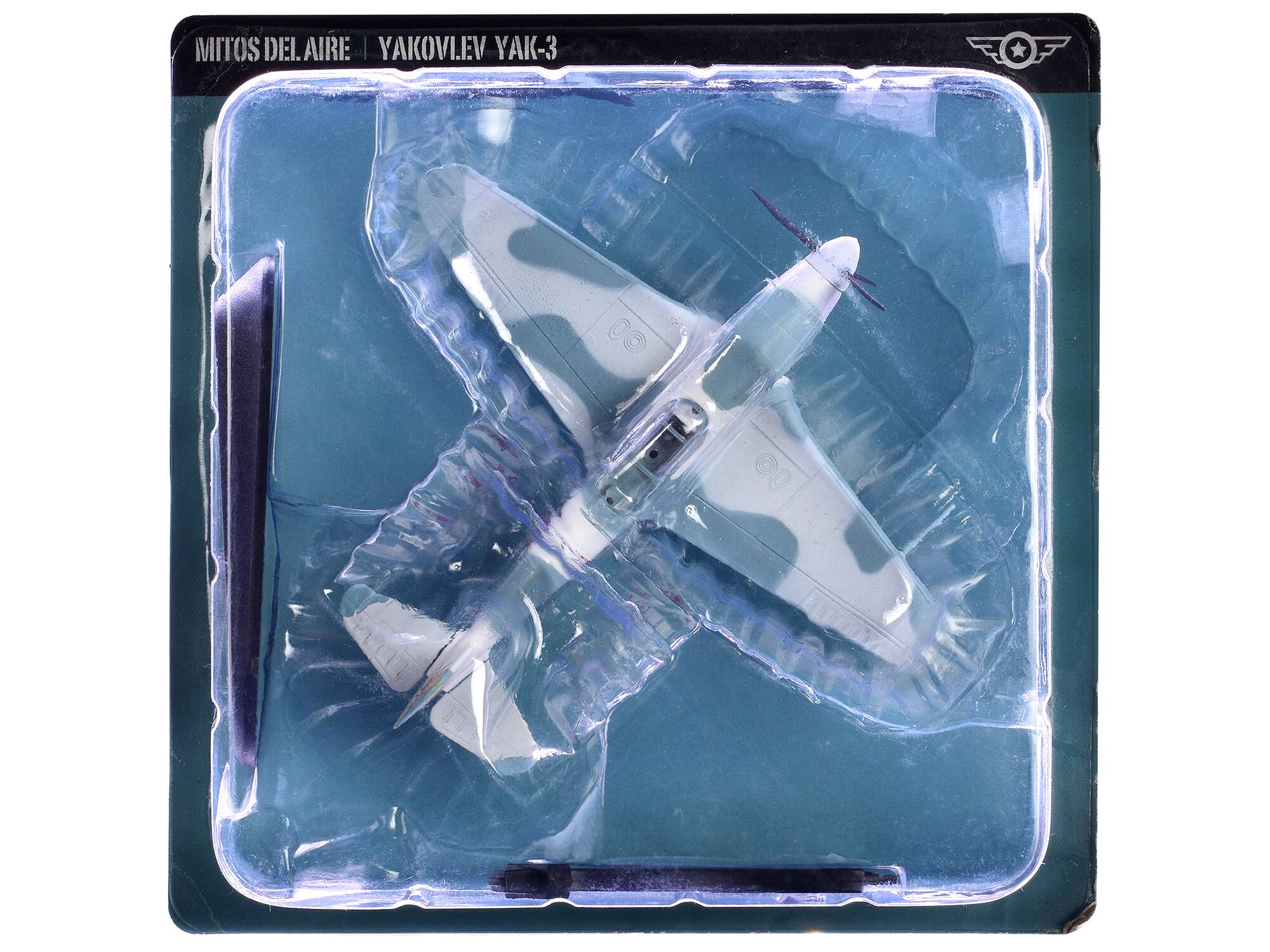 Yakovlev Yak-3 Fighter Aircraft Soviet Air Force (1944) "Planes of World War II" Series 1/72 Diecast Model by Luppa