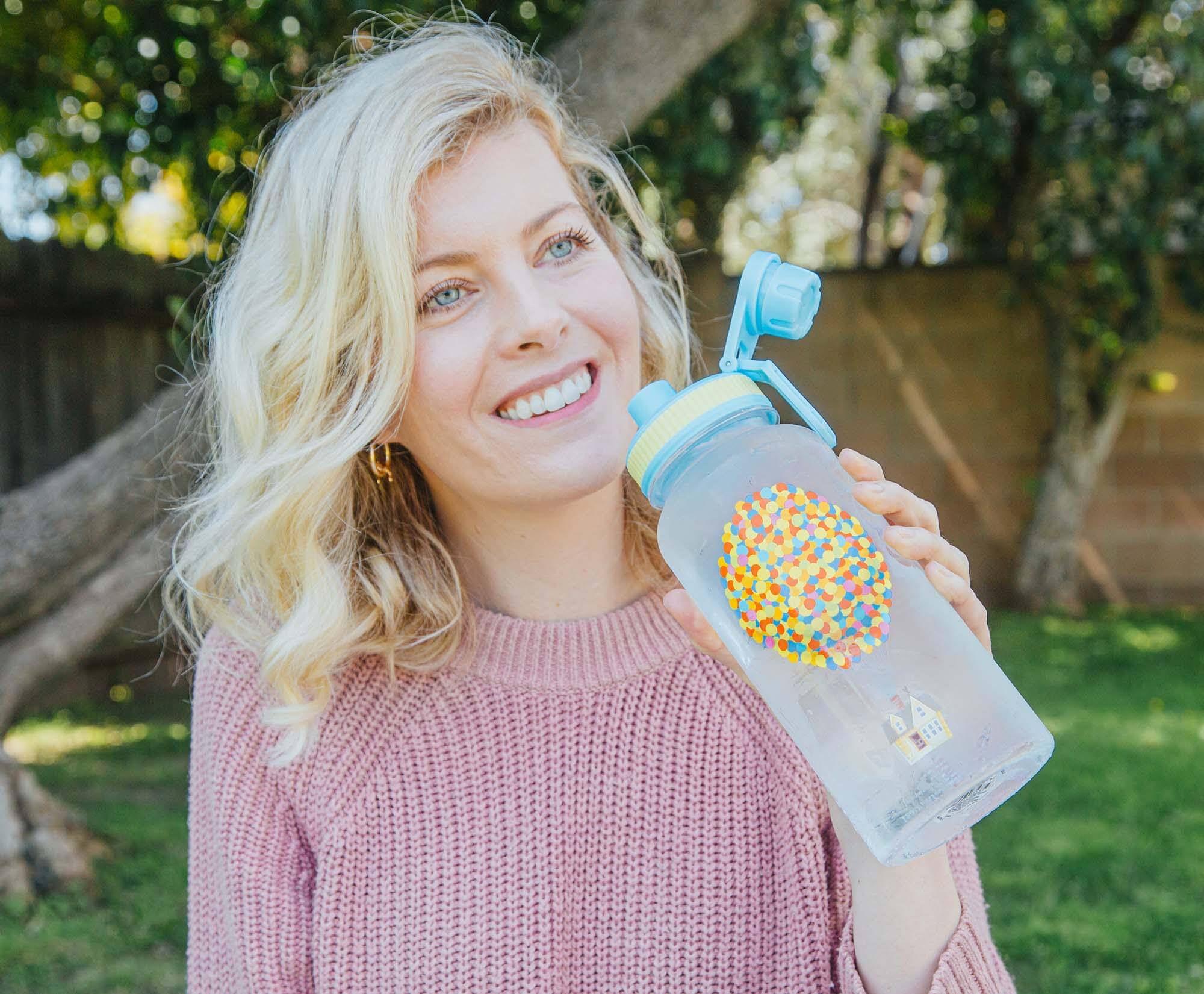 Alt View 5. Silver Buffalo - Disney Pixar Up 32-Ounce Twist Spout Water Bottle and Sticker Set - Multicolored.