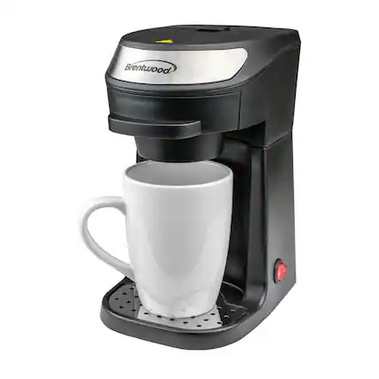 Front. Brentwood - Brentwood Single Serve Coffee Maker in Black with Mug - Black.