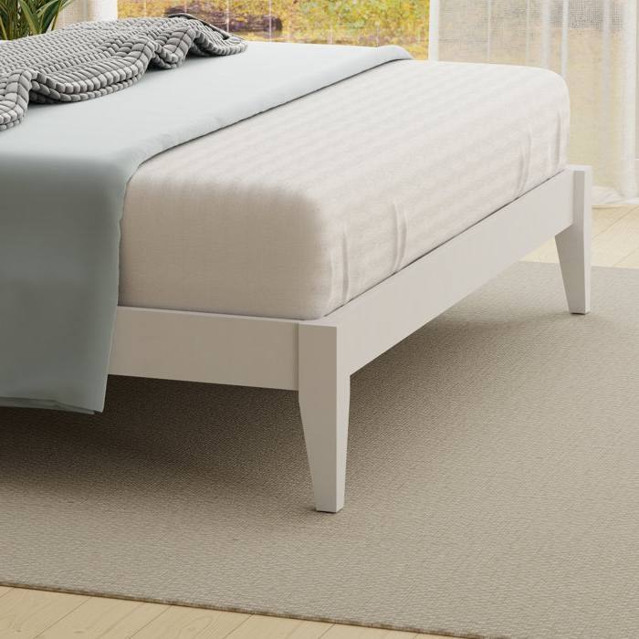 Back. Hivvago - Hivvago Full Traditional Solid Oak Wooden Platform Bed Frame with Headboard - White.