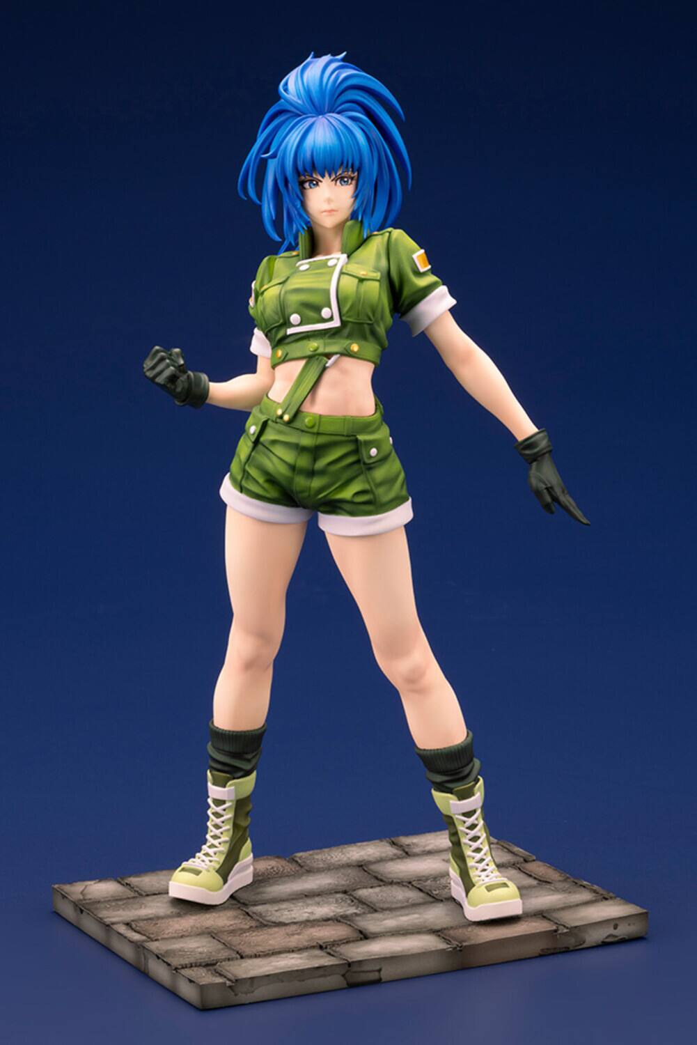 Alt View 1. PopMarket - Kotobukiya - SNK The King Of Fighters '97 - Leona Heidern Bishoujo Statue  - COLLECTABLES - Multicolor.
