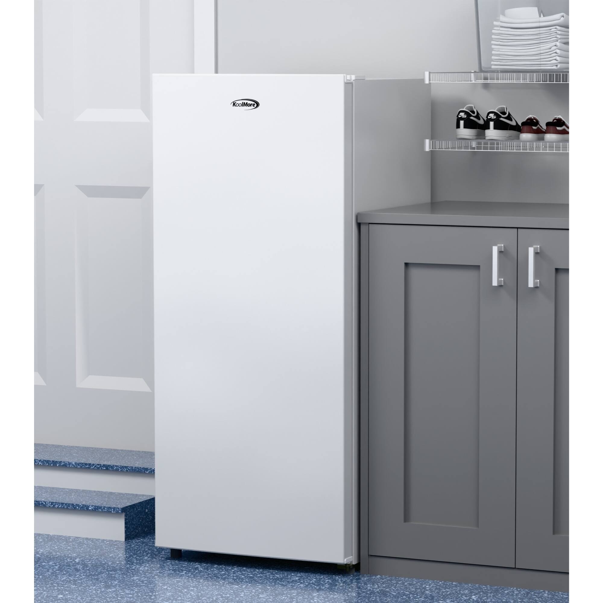 Alt View 2. Koolmore - 7 cu. ft. Garage Ready Convertible Upright Freezer/Refrigerator in White (KM-RUF-7S) - White.