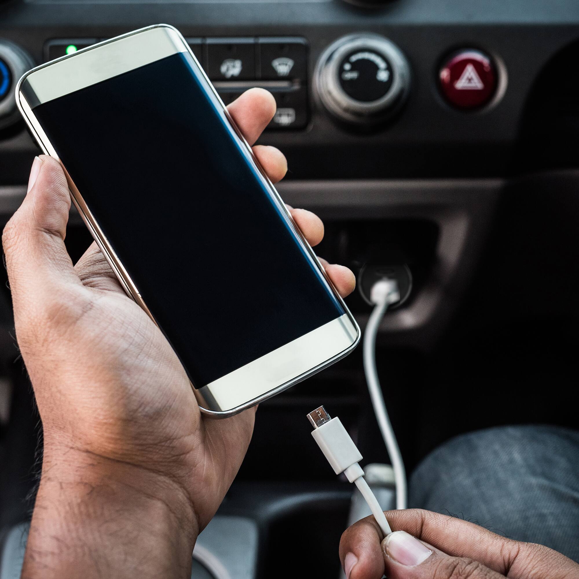 Alt View 3. Xtreme - Xtreme Power Pro Series 36W Dual Port High-Speed Power Delivery USB-C & 18W Quick Charge USB-A Adapter Car Charger - Black.