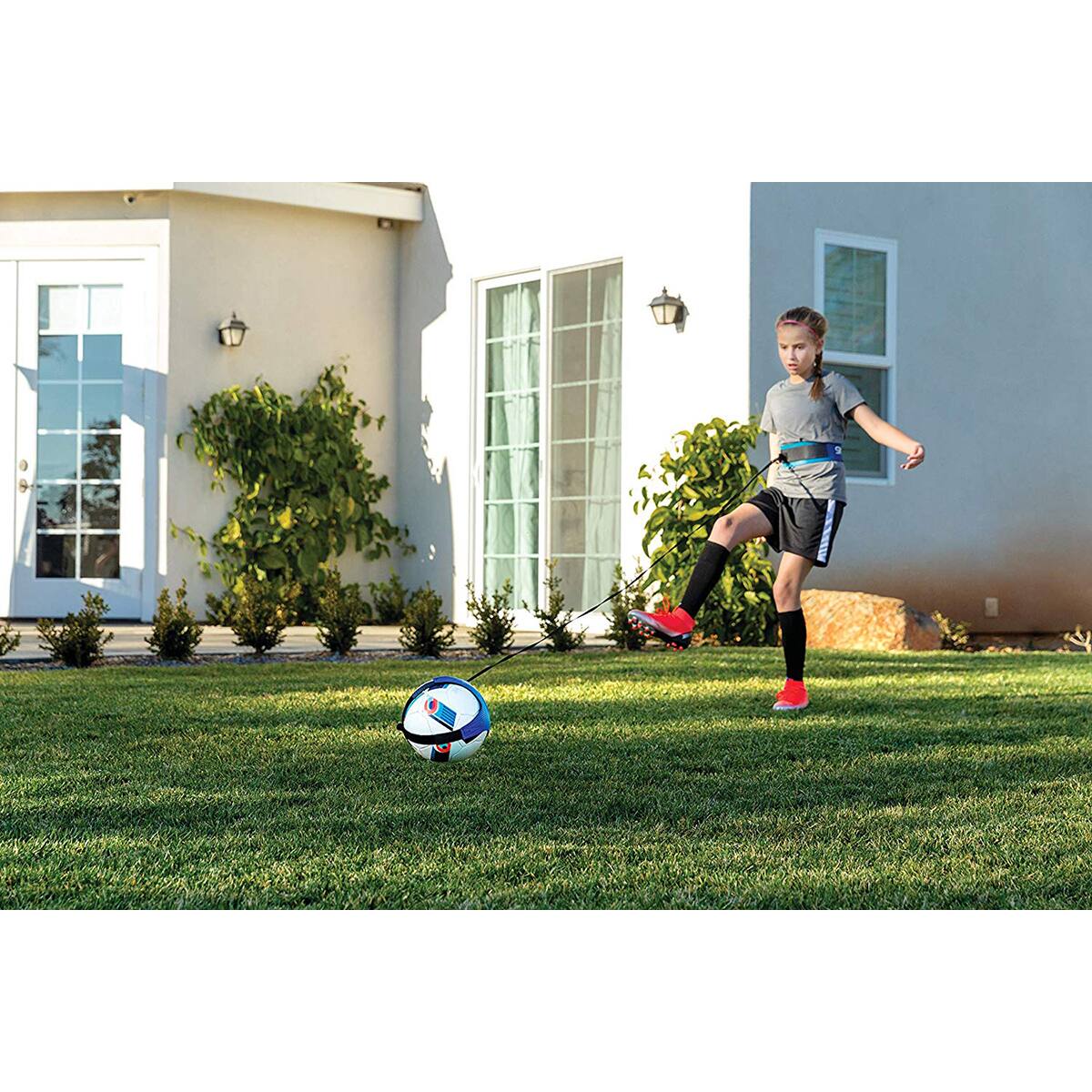 Alt View 3. SKLZ - SKLZ Star-Kick Solo Soccer Trainer - Cobalt - Cobalt.