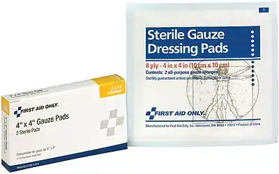 1 3-014 Sterile Gauze Dressing Pads 8 ply - 4 in x 4 in (10 cm x 10 cm)
Contents: 2 all-purpose gauze sponges
Sterility guaranteed unless package is punctured or torn
FIRST AID ONLY
4" x 4" Gauze Pads
2 Sterile Pads
Compressa de gaze de 4" x 4"
7 compressas esterilizadas
Manufactured for First Aid Only, Inc., Vancouver, WA 98683 - Product of China