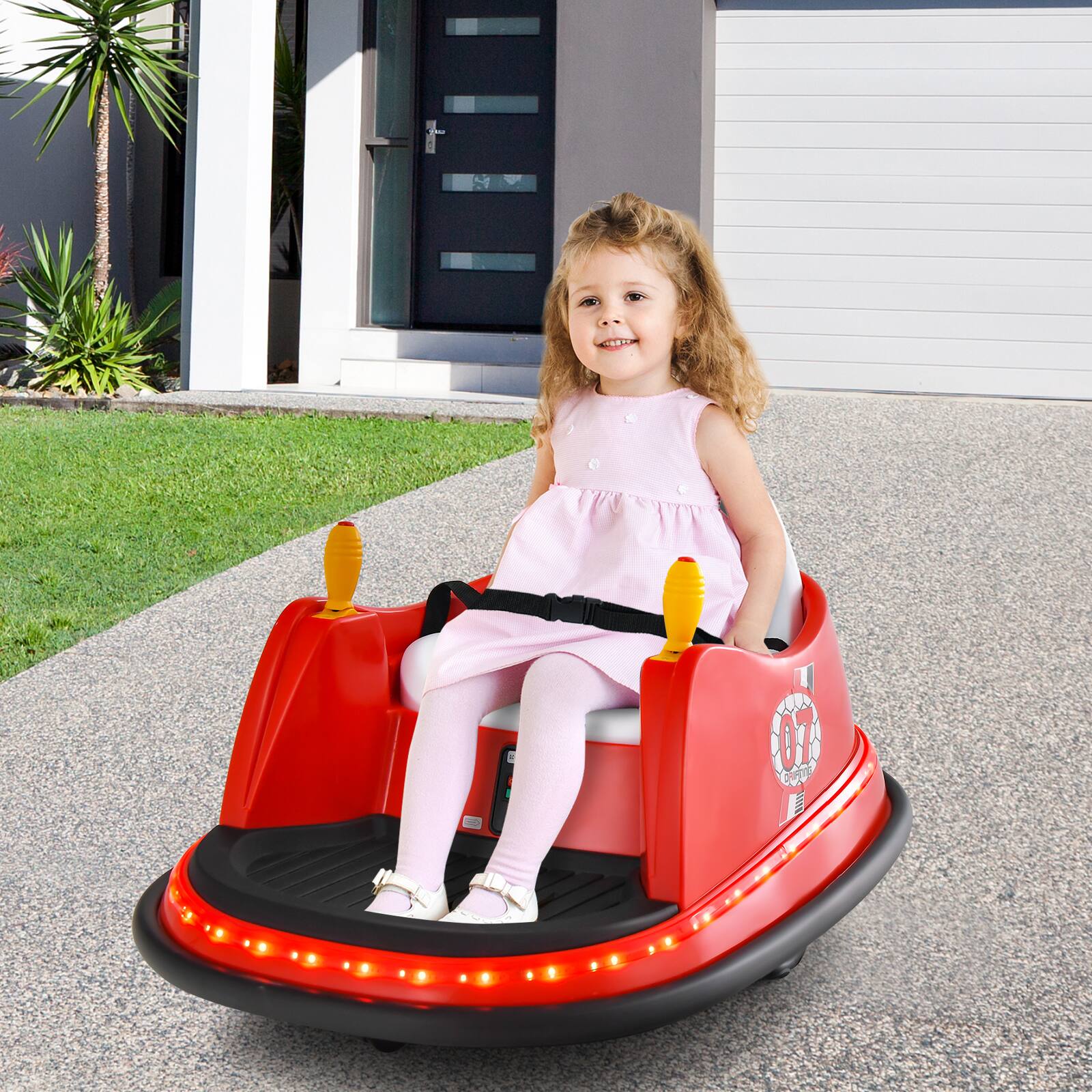 Alt View 4. Costway - Costway 12V Vehicle 360° Spin Race Toy Kids Ride On Bumper Car w/ Remote Control - Red.