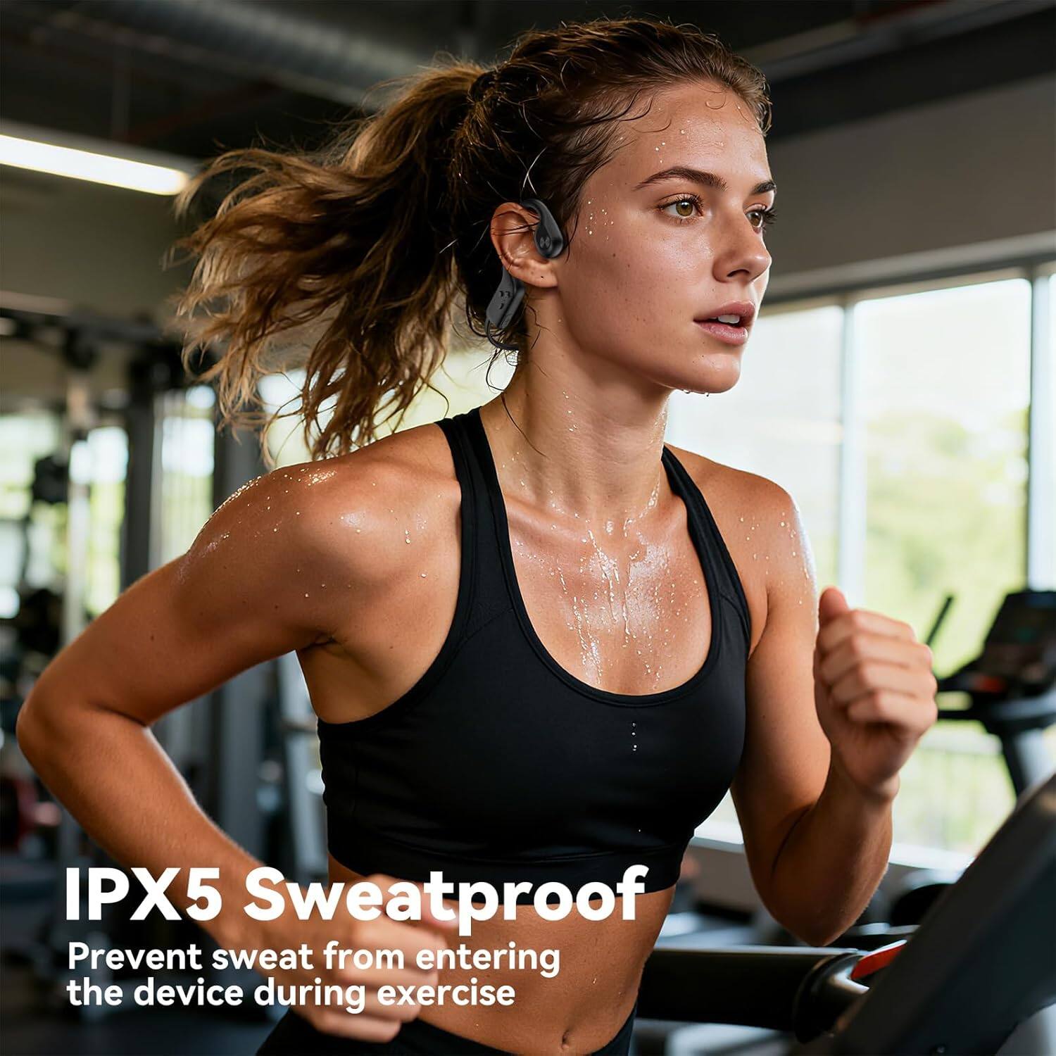 IPX5 Sweatproof  
Prevent sweat from entering the device during exercise