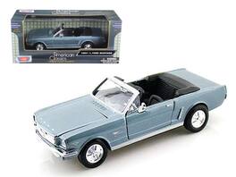 1964 1/2 Ford Mustang Convertible 1/24 Diecast Model Car by Motormax - Light Blue