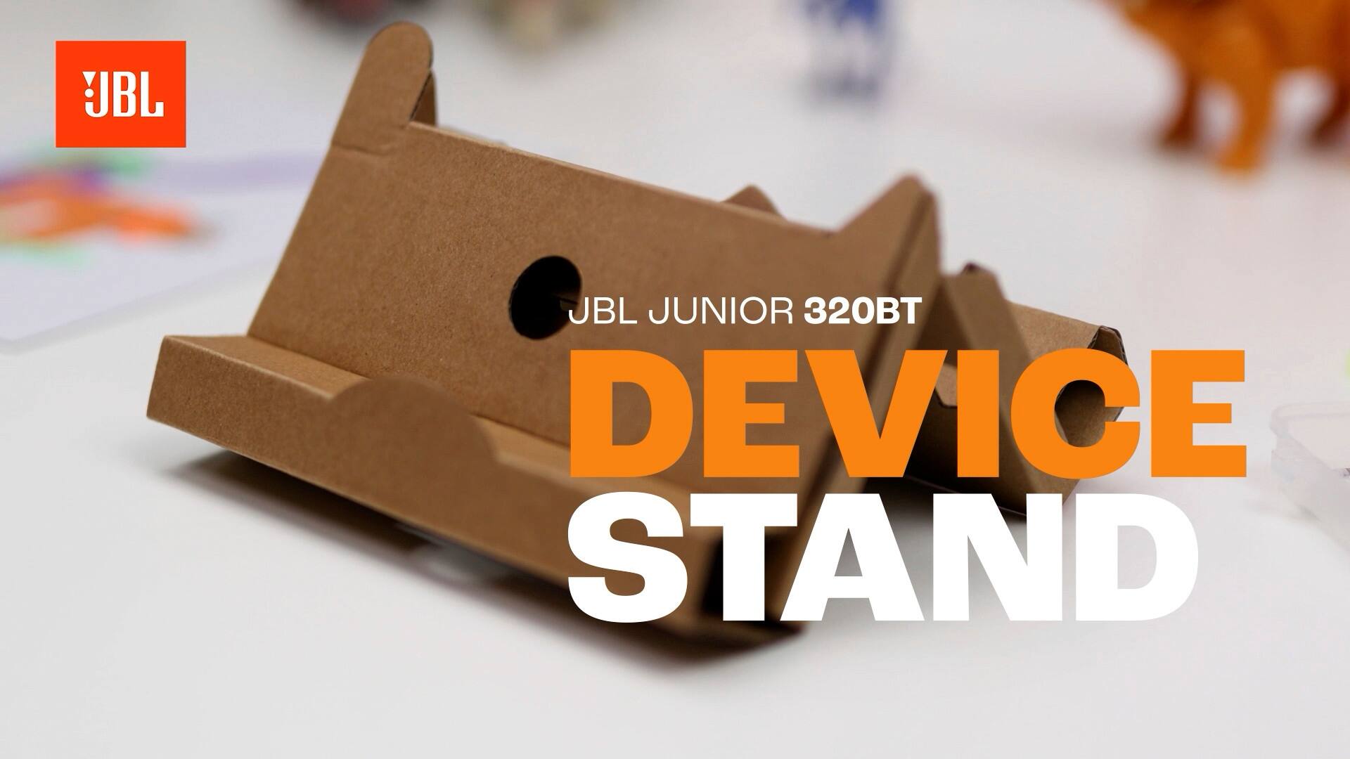 JBL, JBL JUNIOR 320BT, DEVICE STAND