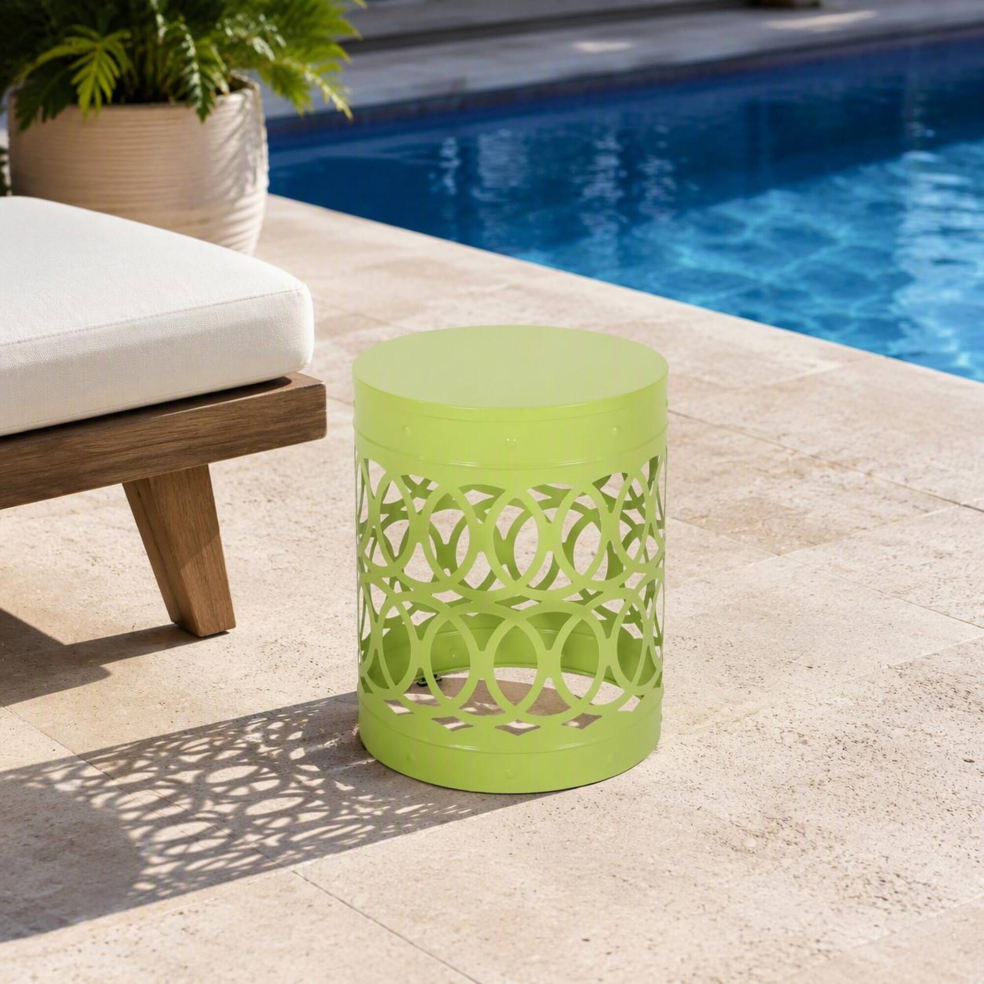 Alt View 1. RYHNUYNE - Modern Green Metal Outdoor Side Table with Decorative Design, Outdoor End Table for Patio Garden and Balcony - Green.