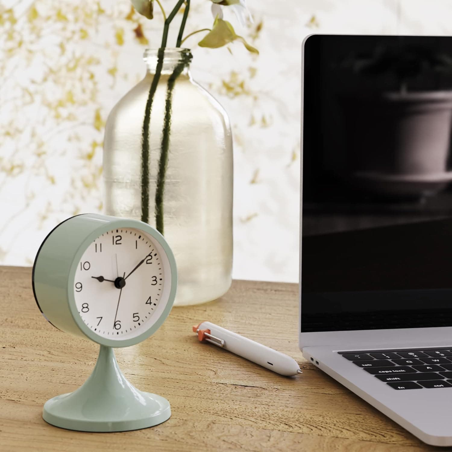 Alt View 2. FINEAK - 3" Silent Retro Metal Analog Alarm Clock, Battery Operated with Light (Green) - Green.