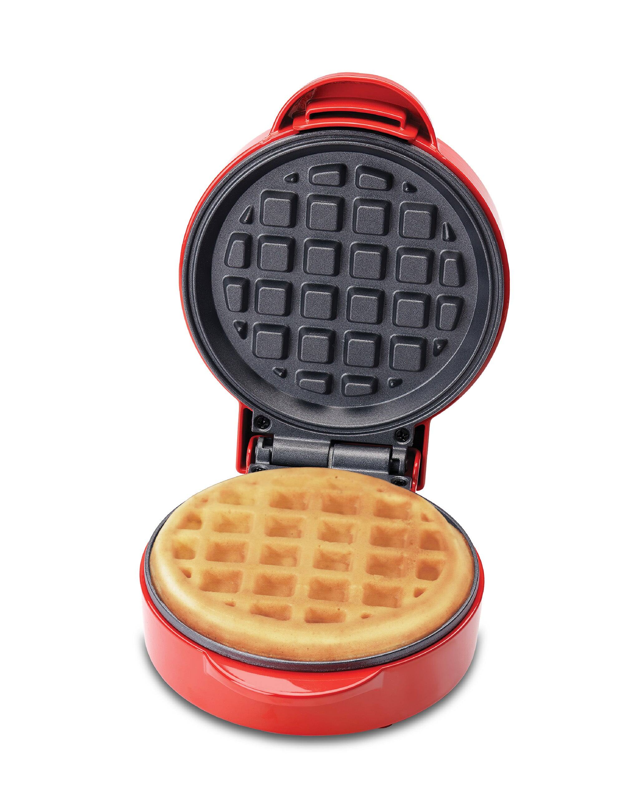Betty Crocker - Mini Waffle Maker, 550W Compact Kitchen Appliance with Nonstick 4.9" Plates, Makes 4.5" Waffles, BC-4888R - Red