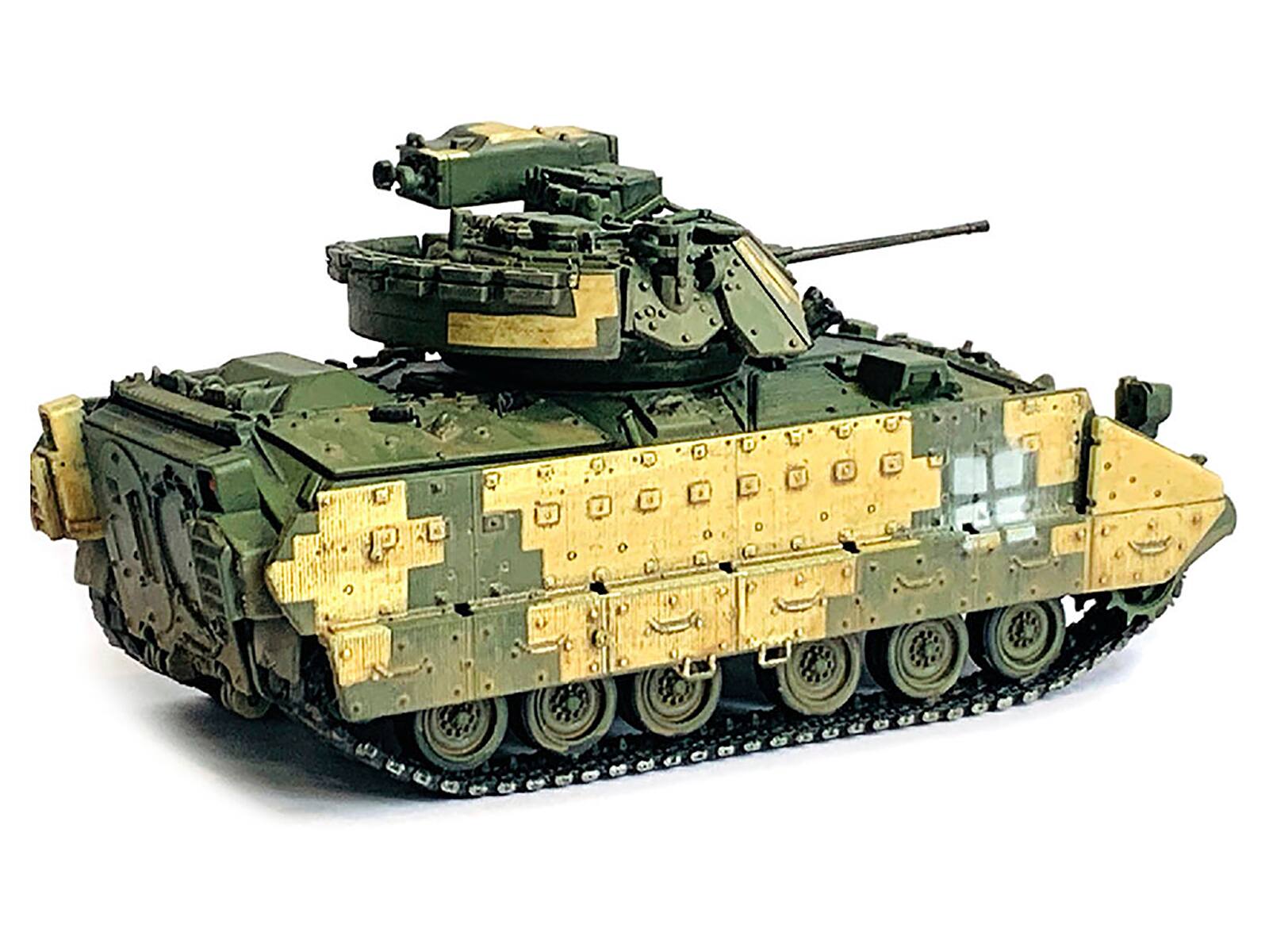 Left. Dragon Models - Ukraine M2A2 ODS Light Tank 3-Tone Camouflage "NEO Dragon Armor" Series 1/72 Plastic Model by Dragon Models - Multi.