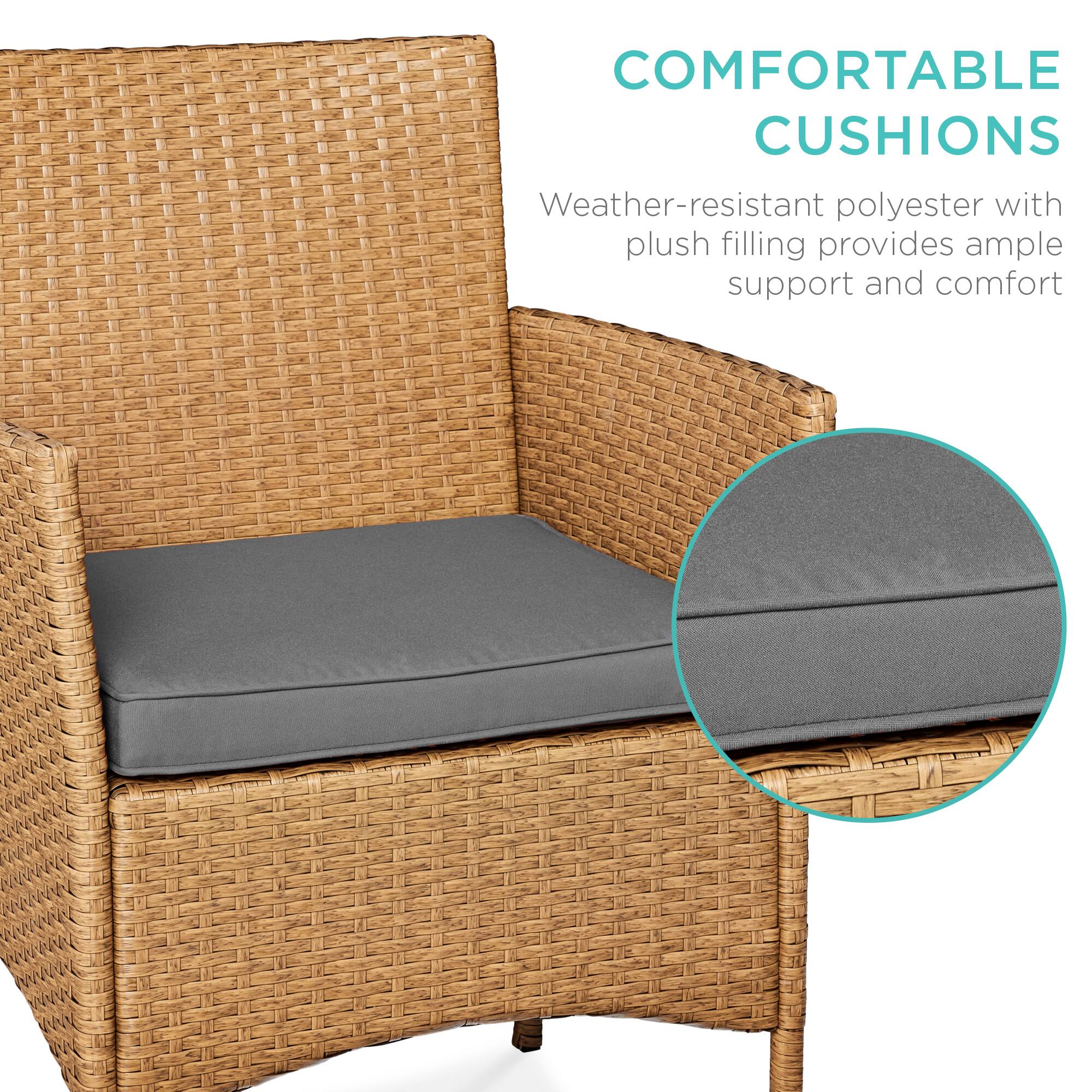 COMFORTABLE CUSHIONS

Weather-resistant polyester with plush filling provides ample support and comfort