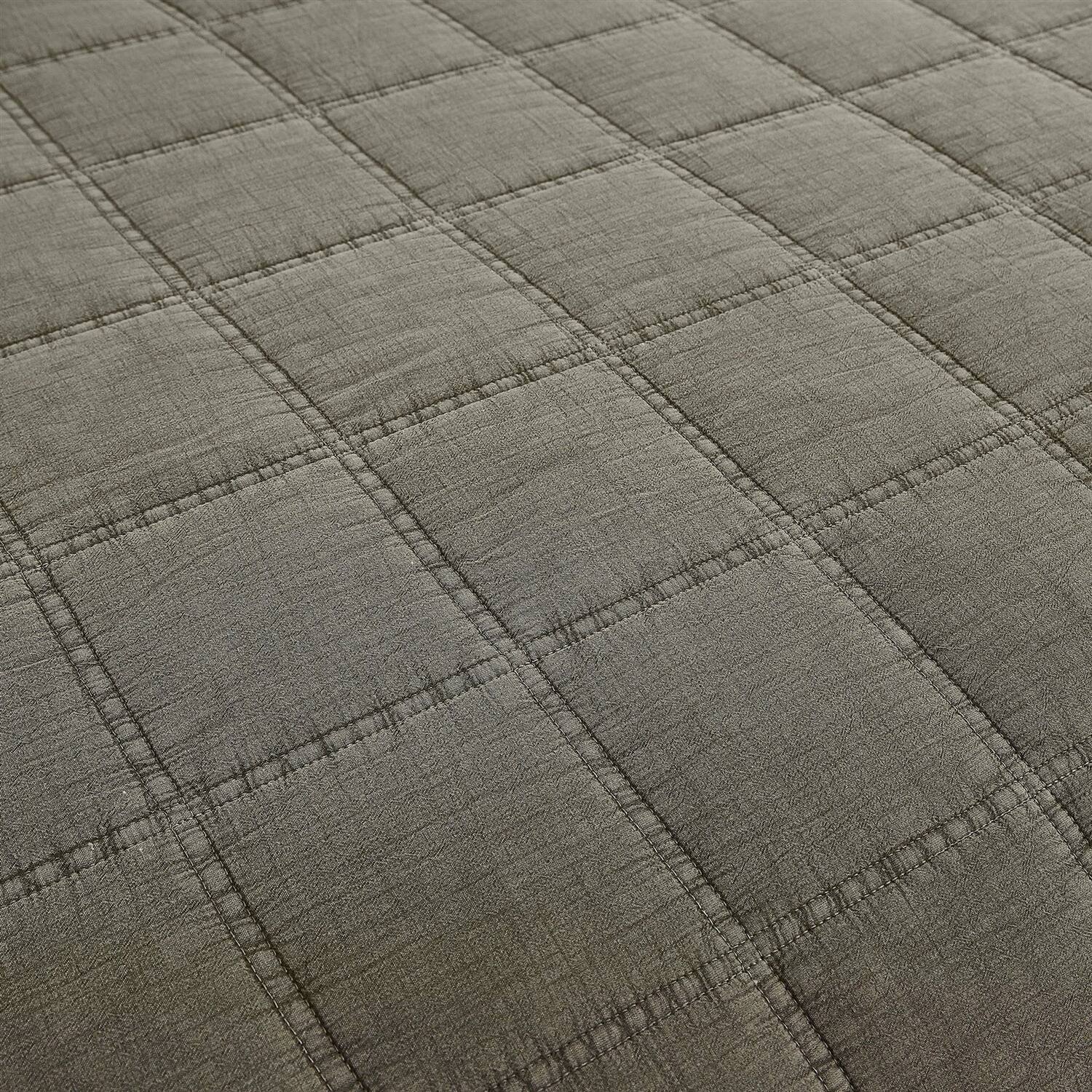 Alt View 1. Hivvago - Full/Queen 3 Piece Cotton Faded Stone Washed Lightweight Quilt Set Green - Green.