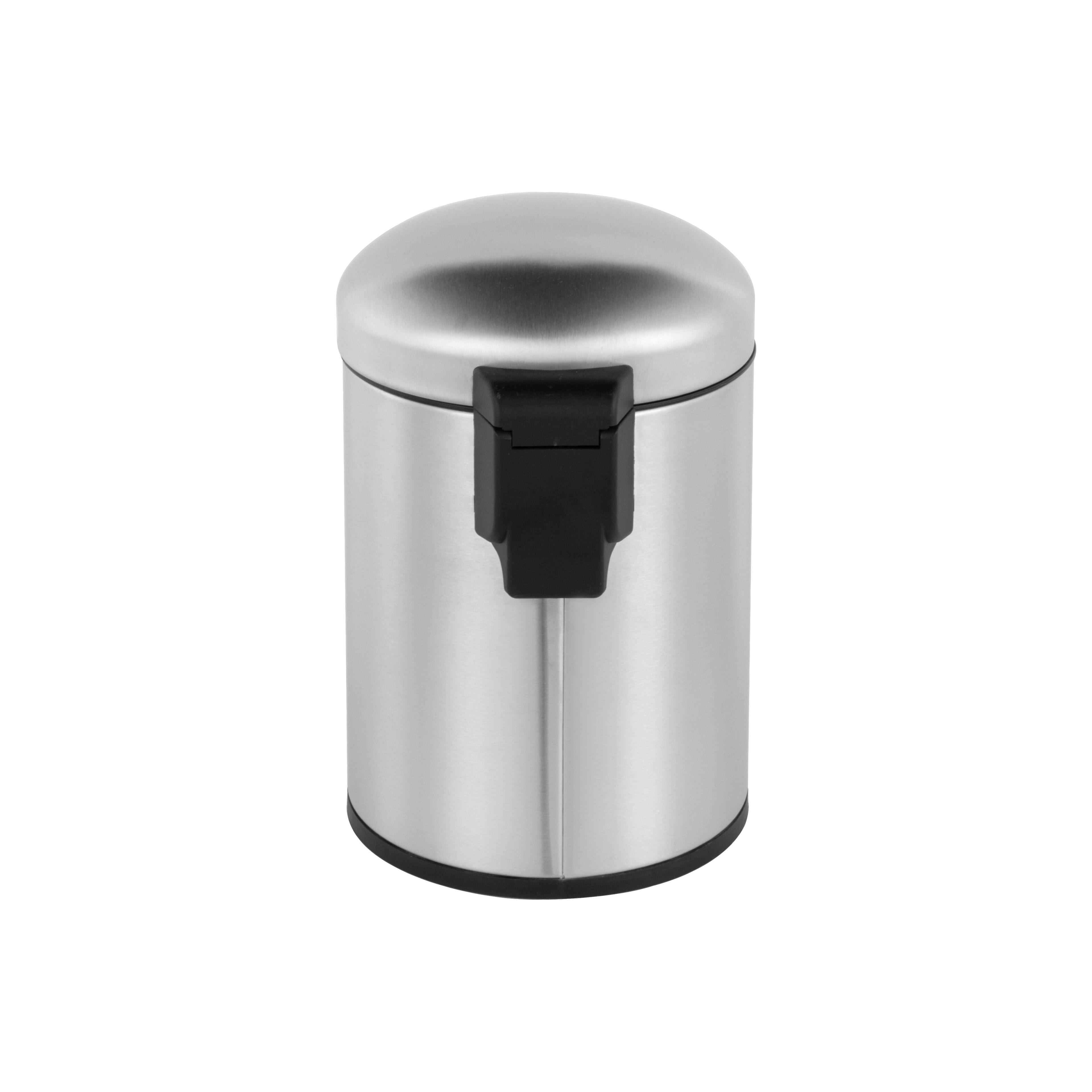 Back. Innovaze - 1.32 Gal./5 Liter Stainless Steel Round Step-on Trash Can for Bathroom and Office - Silver.