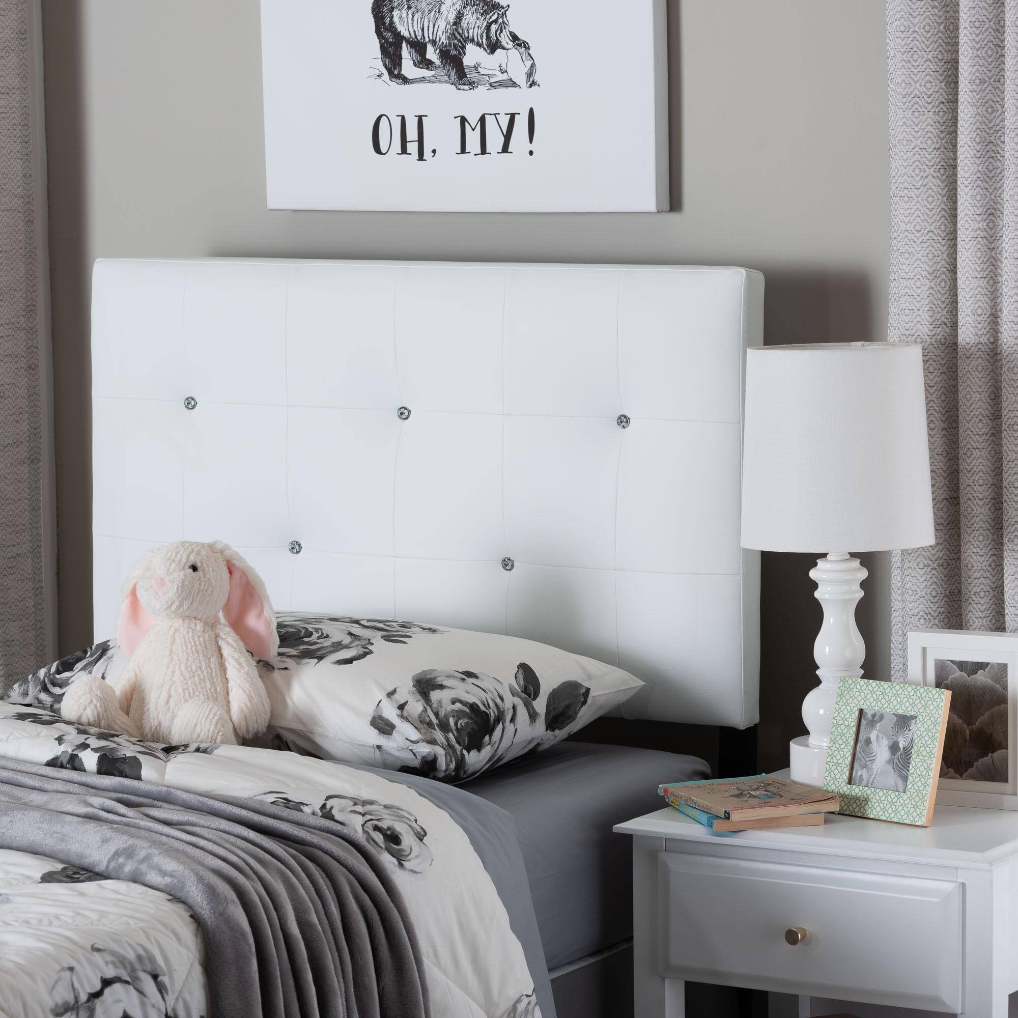 Back. Baxton Studio - Kirchem Modern and Contemporary Faux Leather Upholstered Twin Size Headboard - White.