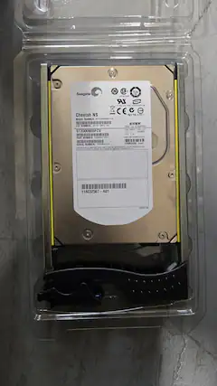 20 TUV Seagate LN107S85 LR MIC 145123 -7F - CE Cheetah NS N176 D1e MODEL NUMBER ST33PNSFCV LOT NUMBER: 001 -010415 - PACE IN SINGAPORE VOC AMPS CSO LOT ST3300955FCV 1S NUMBER +12 1.6 NUMBER #SC3007-031 HUN 0386PBIF PART C0adiaTs FIRMWARE EHen SERIAL NUMBER - MR PATUNTS e THE WANES eS PRODUI -. MANUEALTURLO UNCER CRNE - UEINSID .. SENGAN LAE O aimEA COUNTRIS 118032567-A01 A01 100451
Corrected text:
20 TUV Seagate LN107S85 LR MIC 145123 -7F - CE Cheetah NS N176 D1e MODEL NUMBER ST33PNSFCV LOT NUMBER: 001 -01041