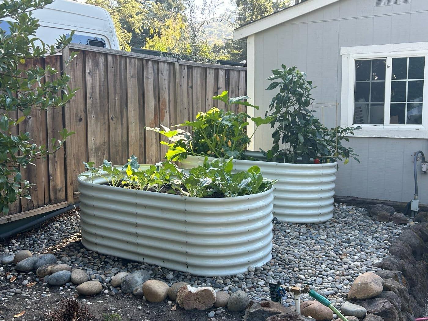 Left. A Anleolife - 3-Pack Metal Oval Raised Garden Bed Planter Box for Planting Vegetables Flowers Herb (96 in. L x 48 in. W x 24 in. H) - White.