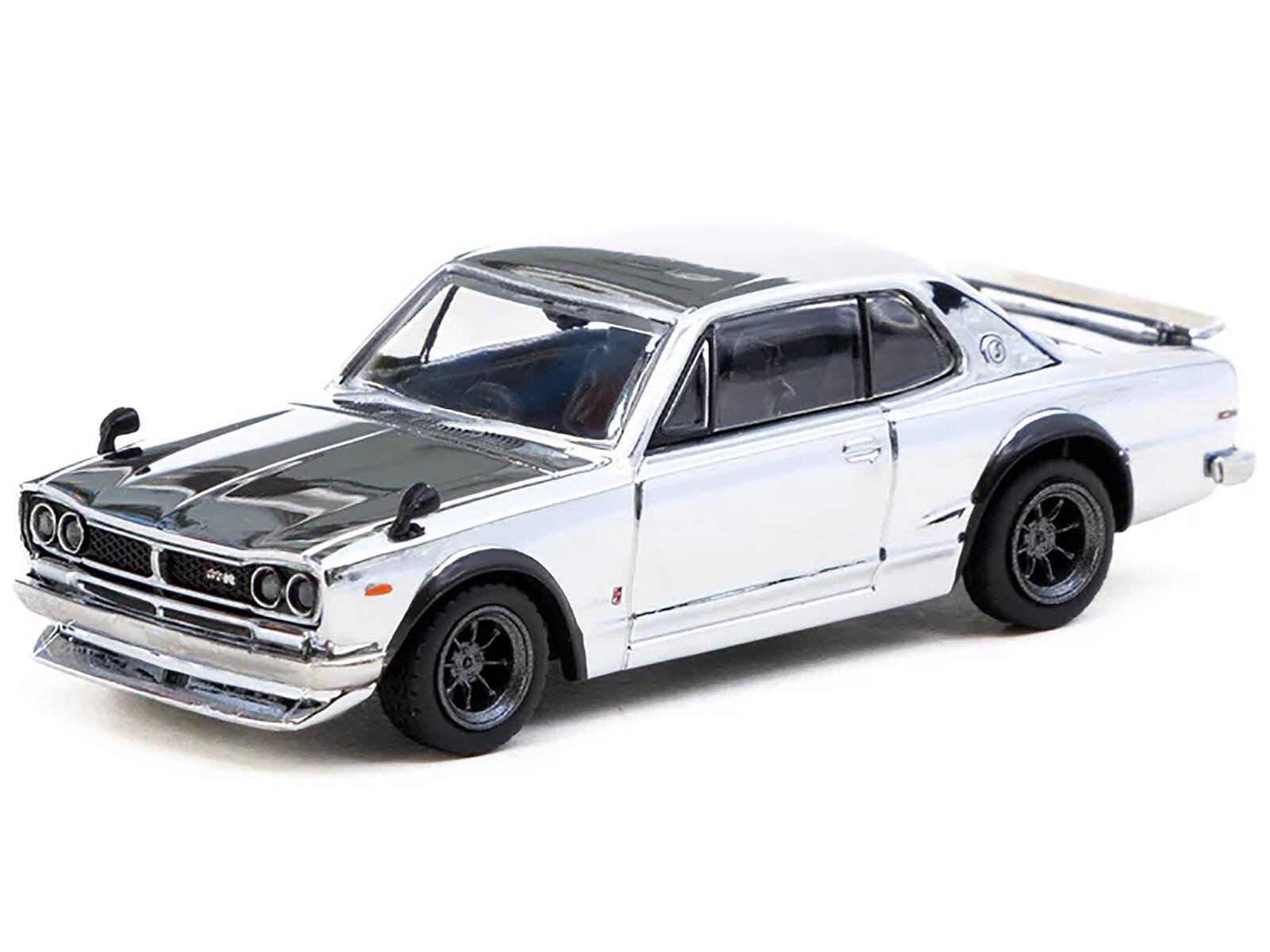 Alt View 3. Tarmac Works - Nissan Skyline HT 2000GT-R RHD Silver Chrome "Japan Special Edition" "Global64" 1/64 Diecast Model Car by Tarmac Works.