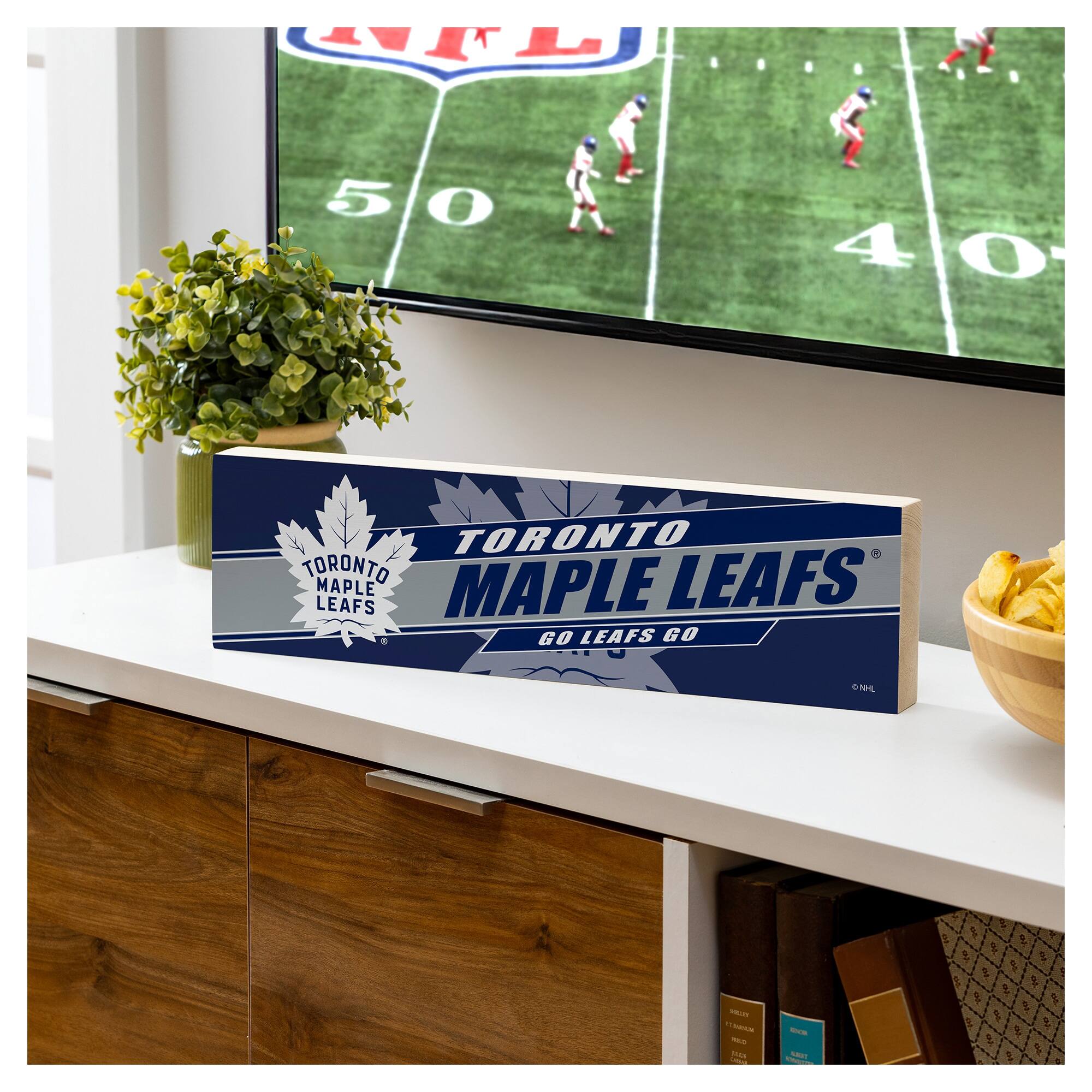 TORONTO MAPLE LEAFS  
GO LEAFS GO