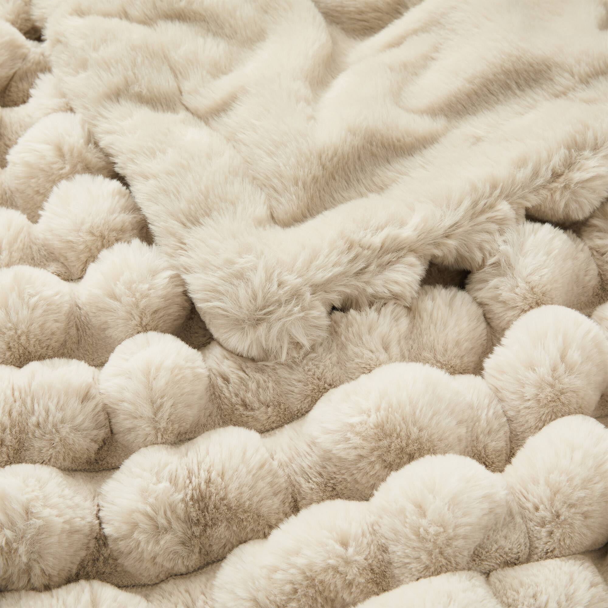 Left. Peace Nest - Peace Nest Faux Rabbit Fur Bubble Textured Throw Blanket, Soft Fluffy Blanket 50" x 60", Cream - Cream.