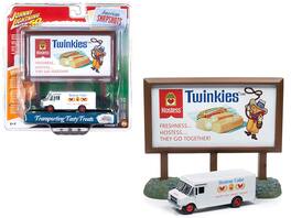 Johnny Lightning - GMC Step Van with "Hostess" Country Billboard "Johnny Lightning 50th Anniversary" 1/64 - White