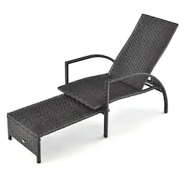 Pefilos - Patio Lounge Chair, Patio Chaise Lounge Outdoor Rattan Lounge Chair with Retractable Ottoman Cushion - Brown