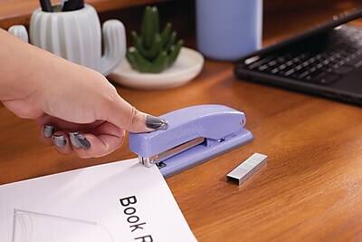 Alt View 5. Swingline - Cub Desktop Stapler, 20-Sheet Capacity - Periwinkle.