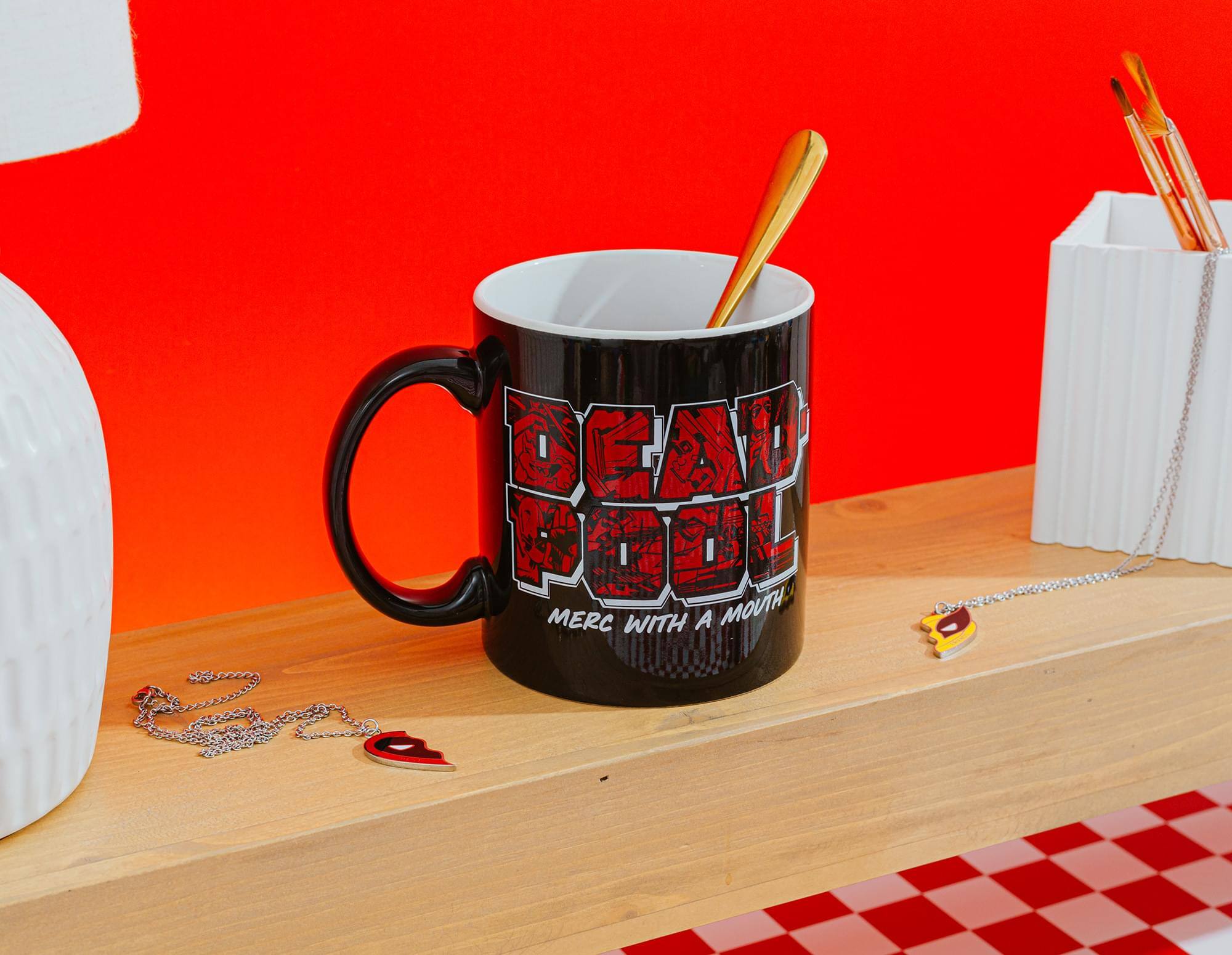 DEAD POOL  
MERC WITH A MOUTH