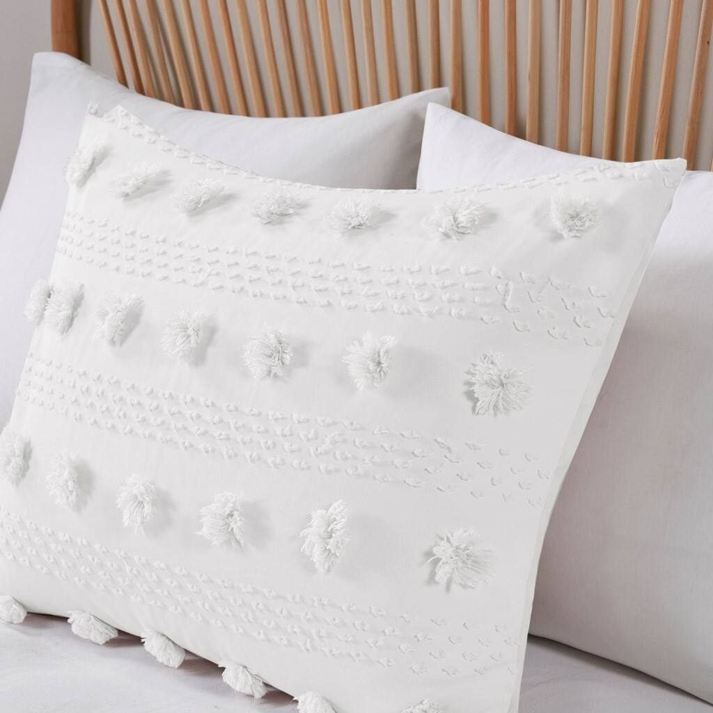 Alt View 2. Gracie Mills - Gracie Mills Eloise Clip Jacquard Comforter Set - Ivory.