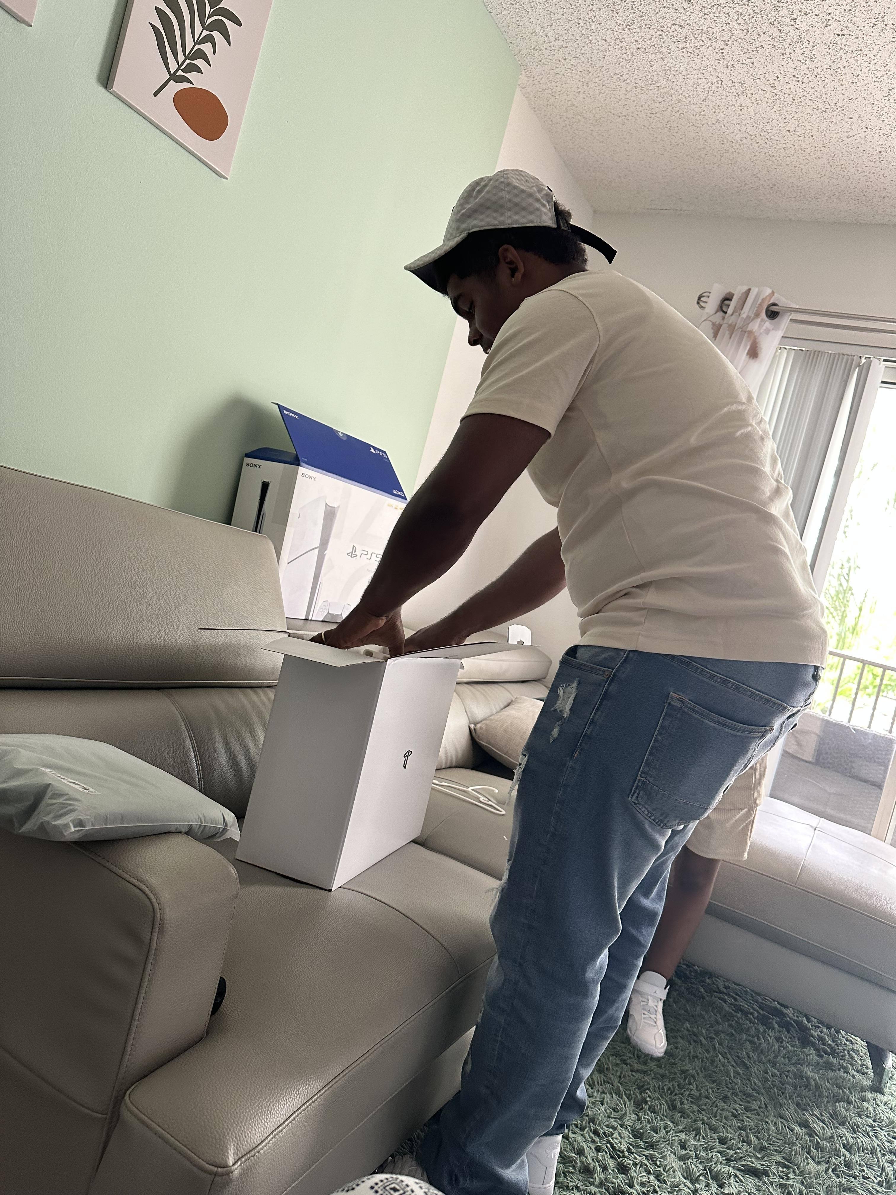 Customer provided, click to load a larger version