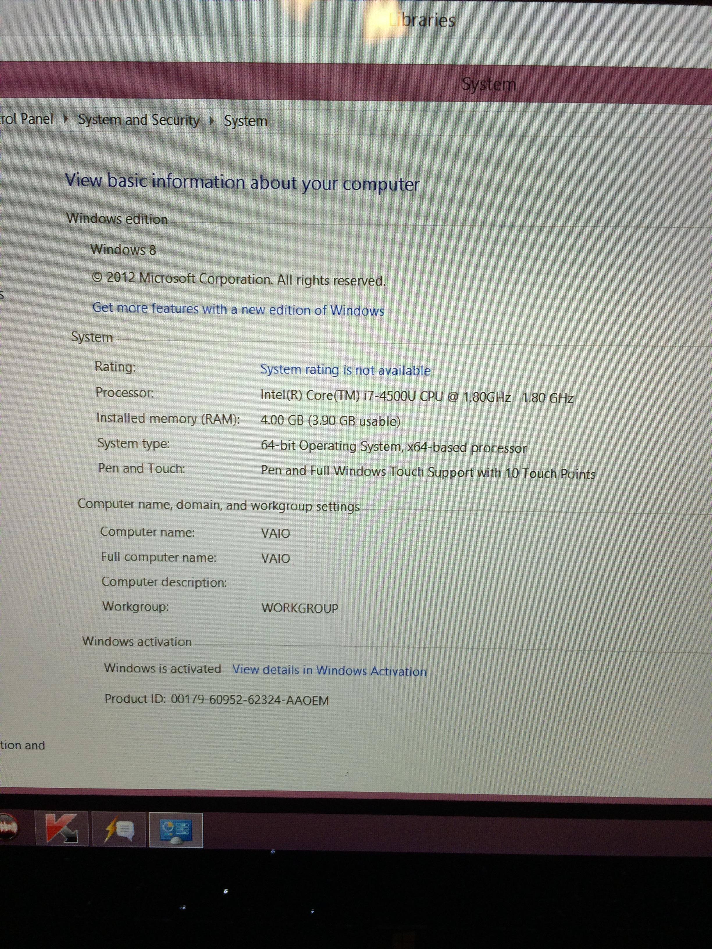 does not come with 8GB of RAM, only 4GB here., click to load a larger version