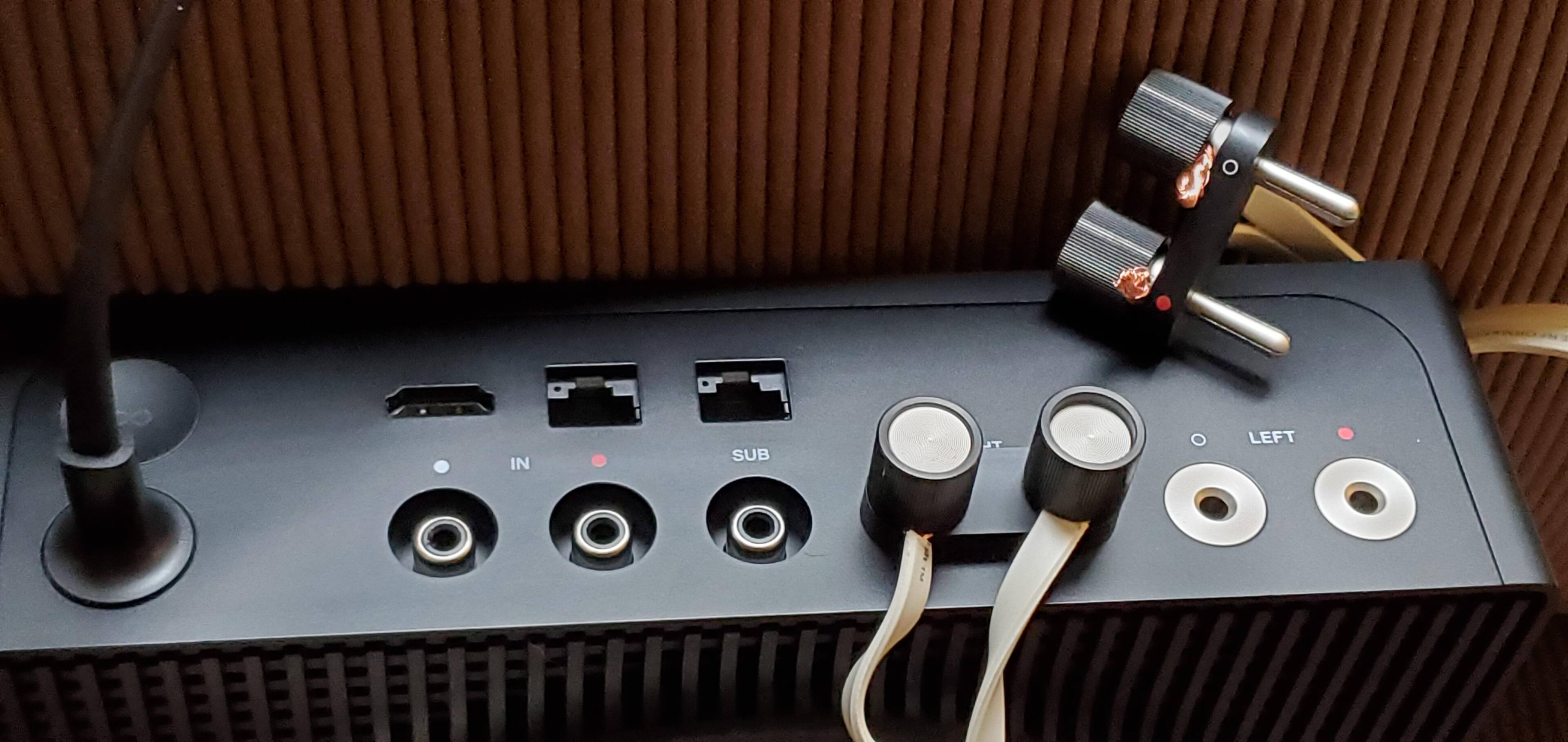 Back of Sonos Amp -Connections, click to load a larger version