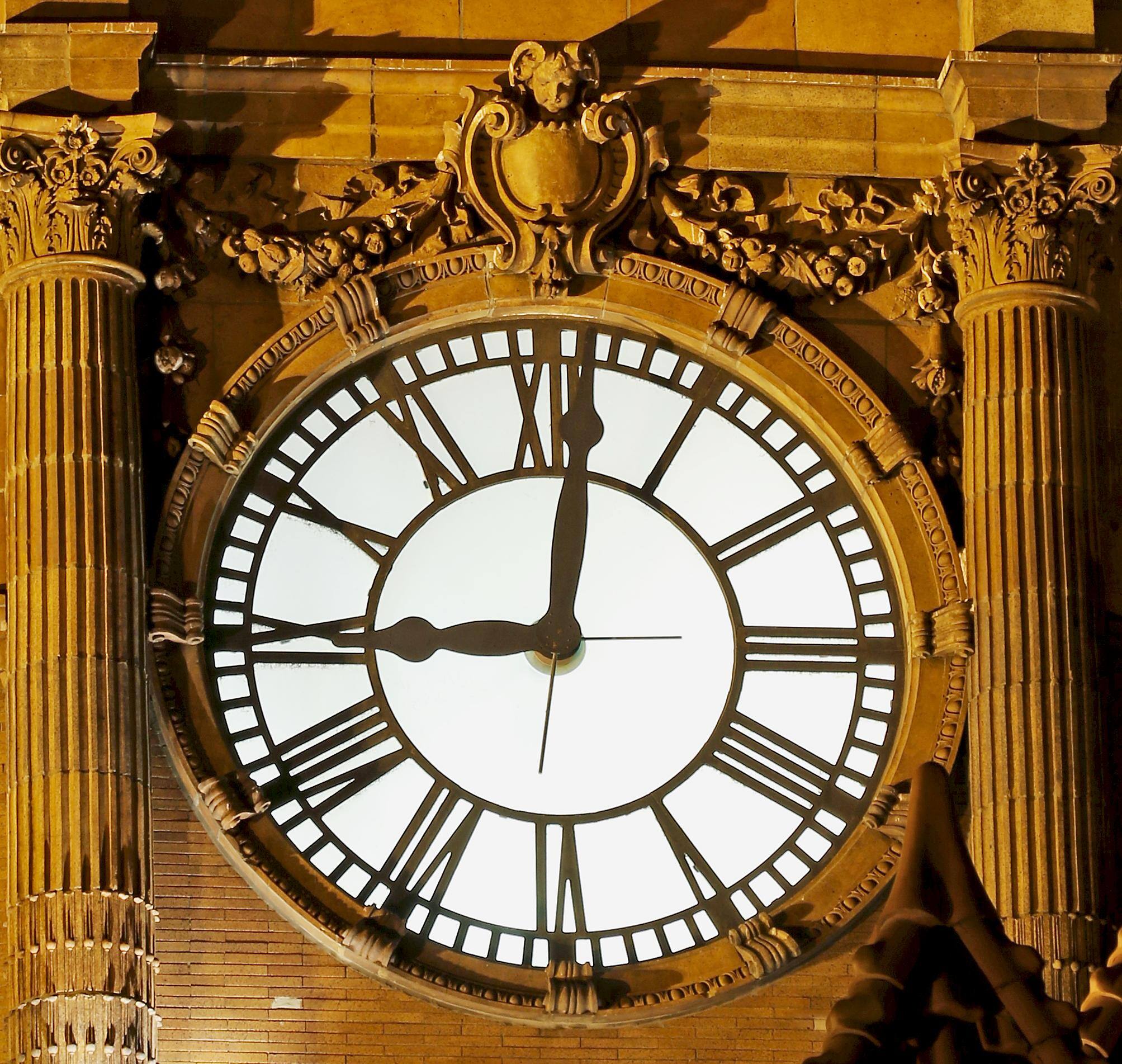 Clock Tower at ISO 160, F8, 170mm, click to load a larger version