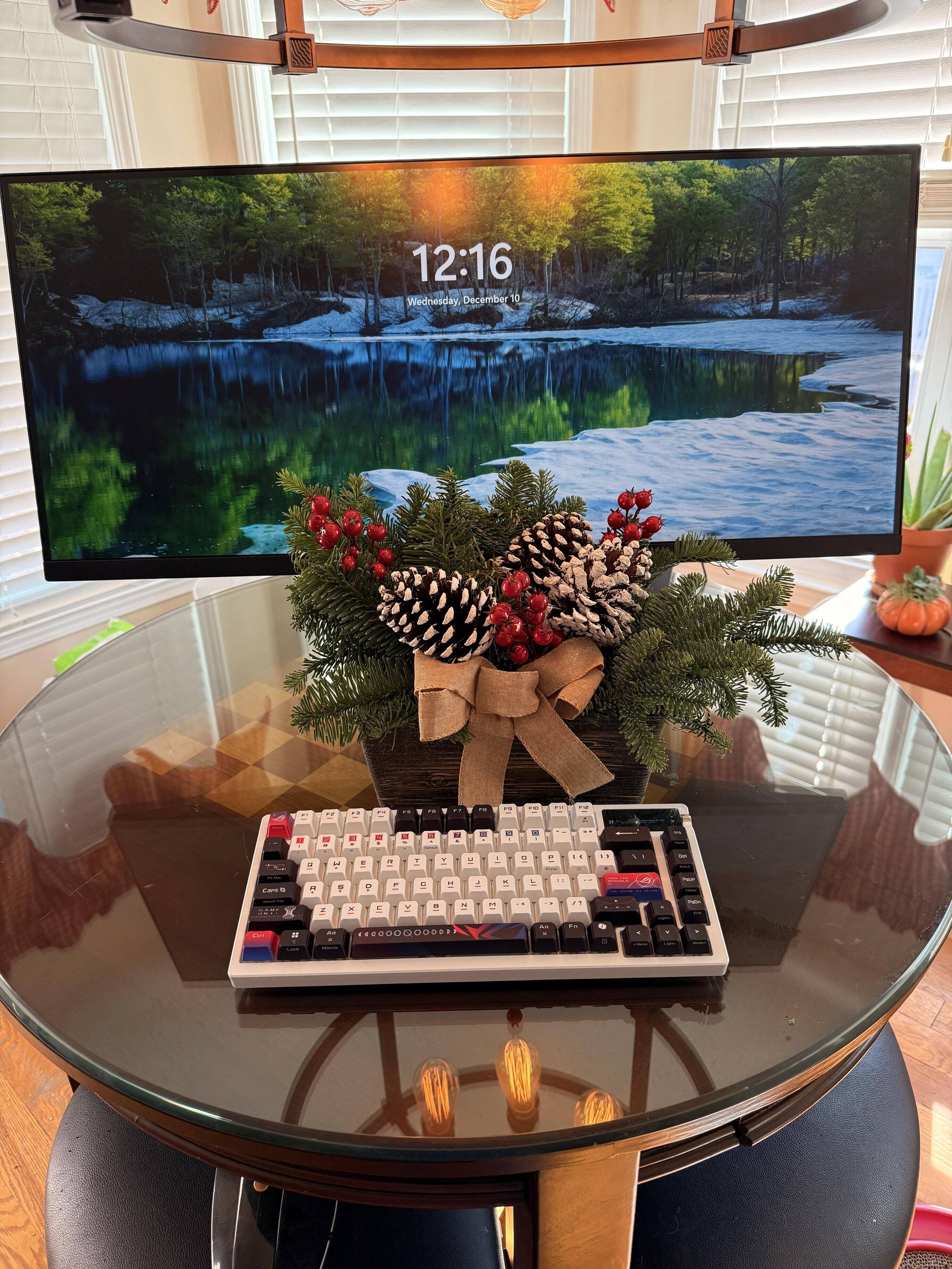 Christmas gift ready, click to load a larger version