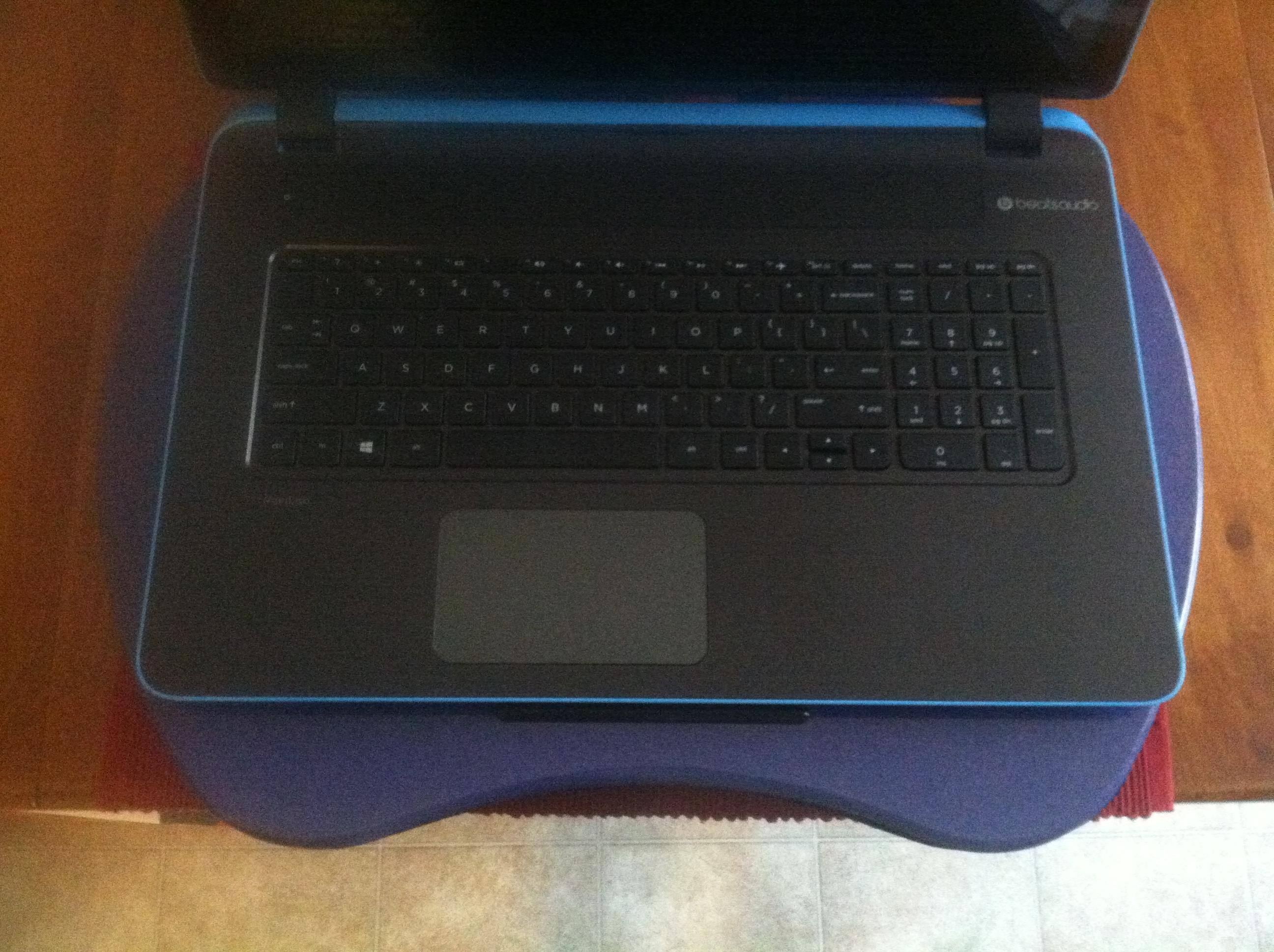 17in laptop, click to load a larger version