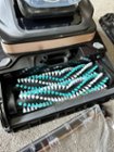 Dual rollers but does not come out for cleaning, click to load a larger version