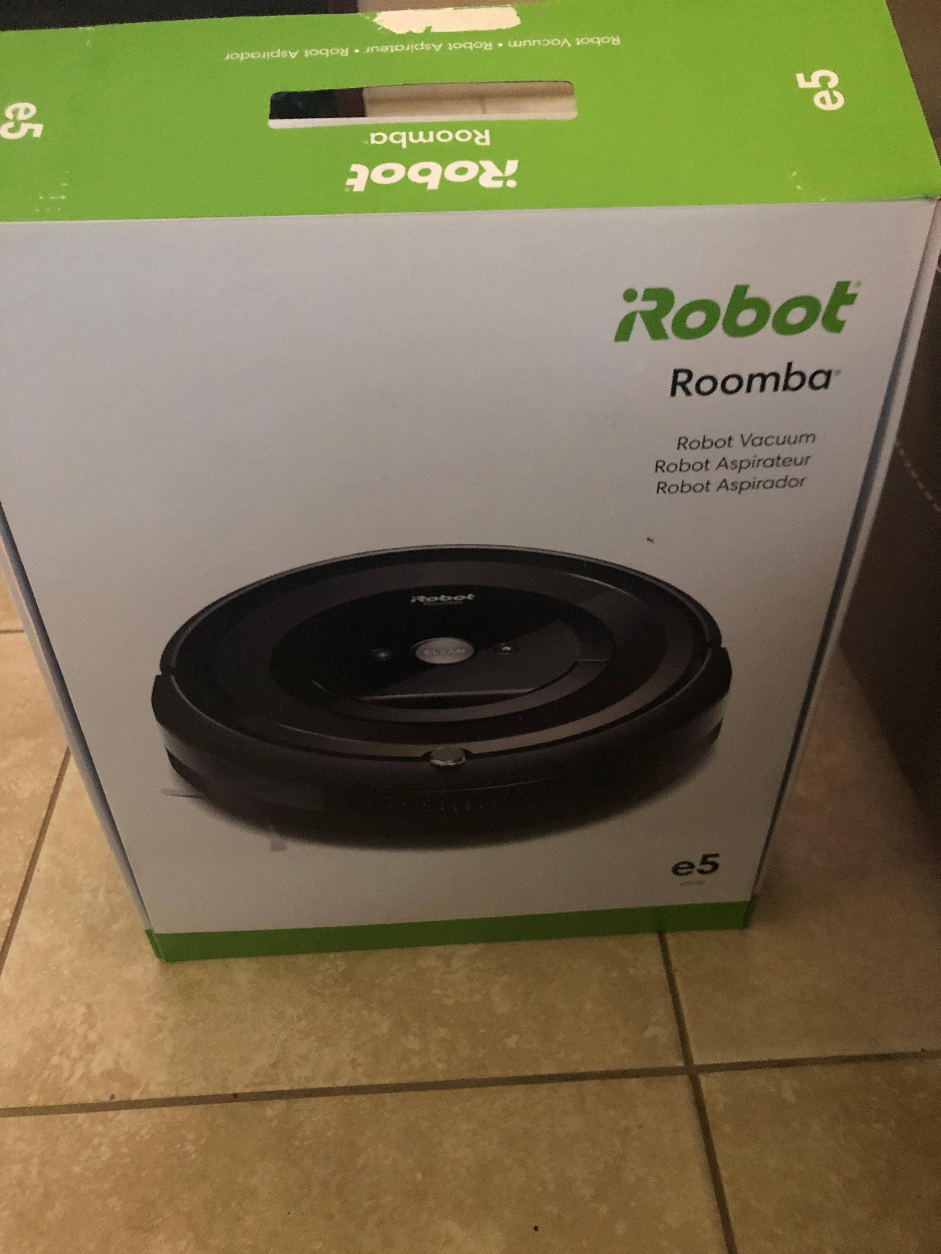 iRobot Roomba e5 Wi Fi Connected Robot Vacuum Charcoal E515020