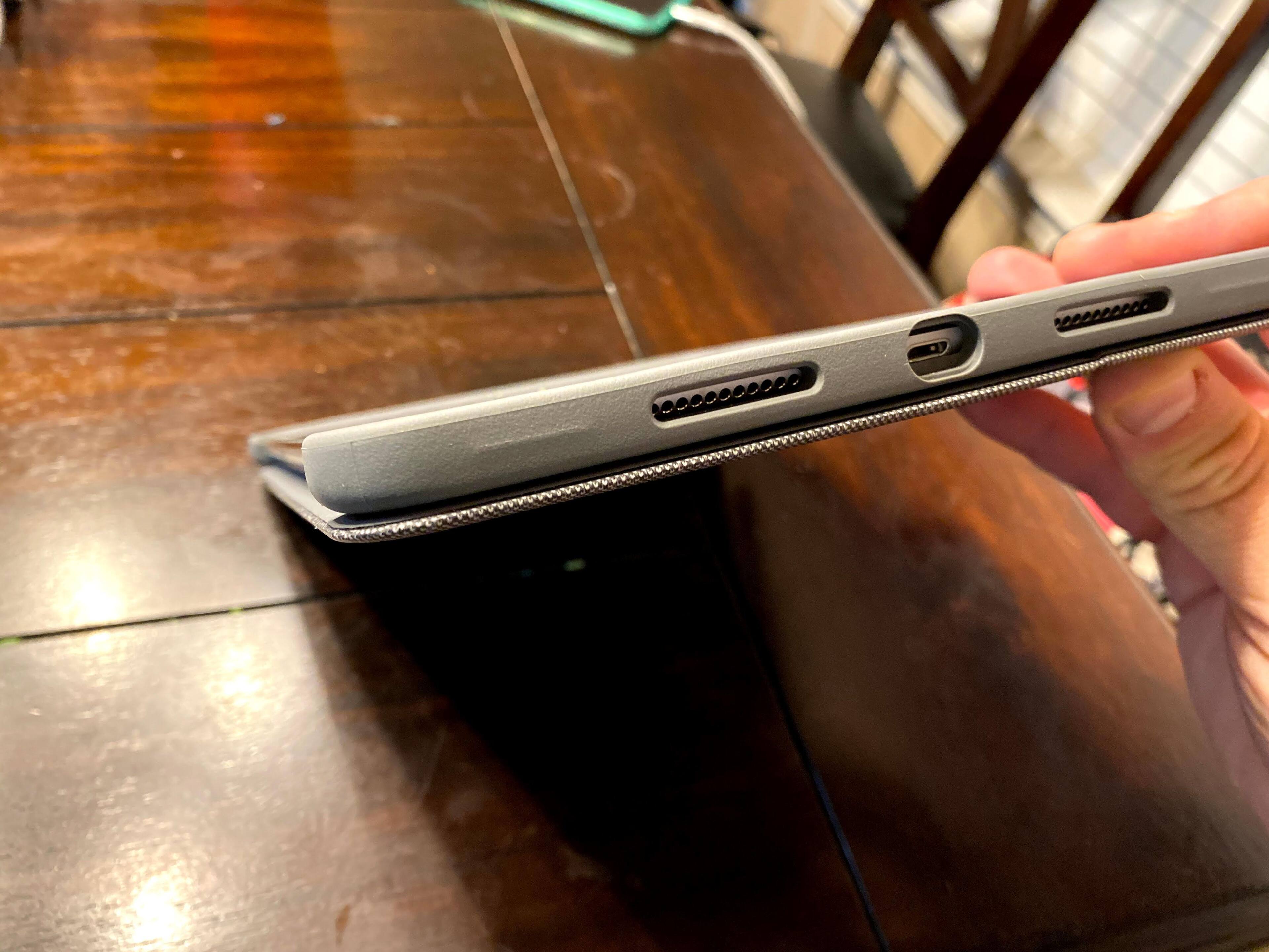 Kickstand protrudes out making a sharp edge when using as a tablet., click to load a larger version